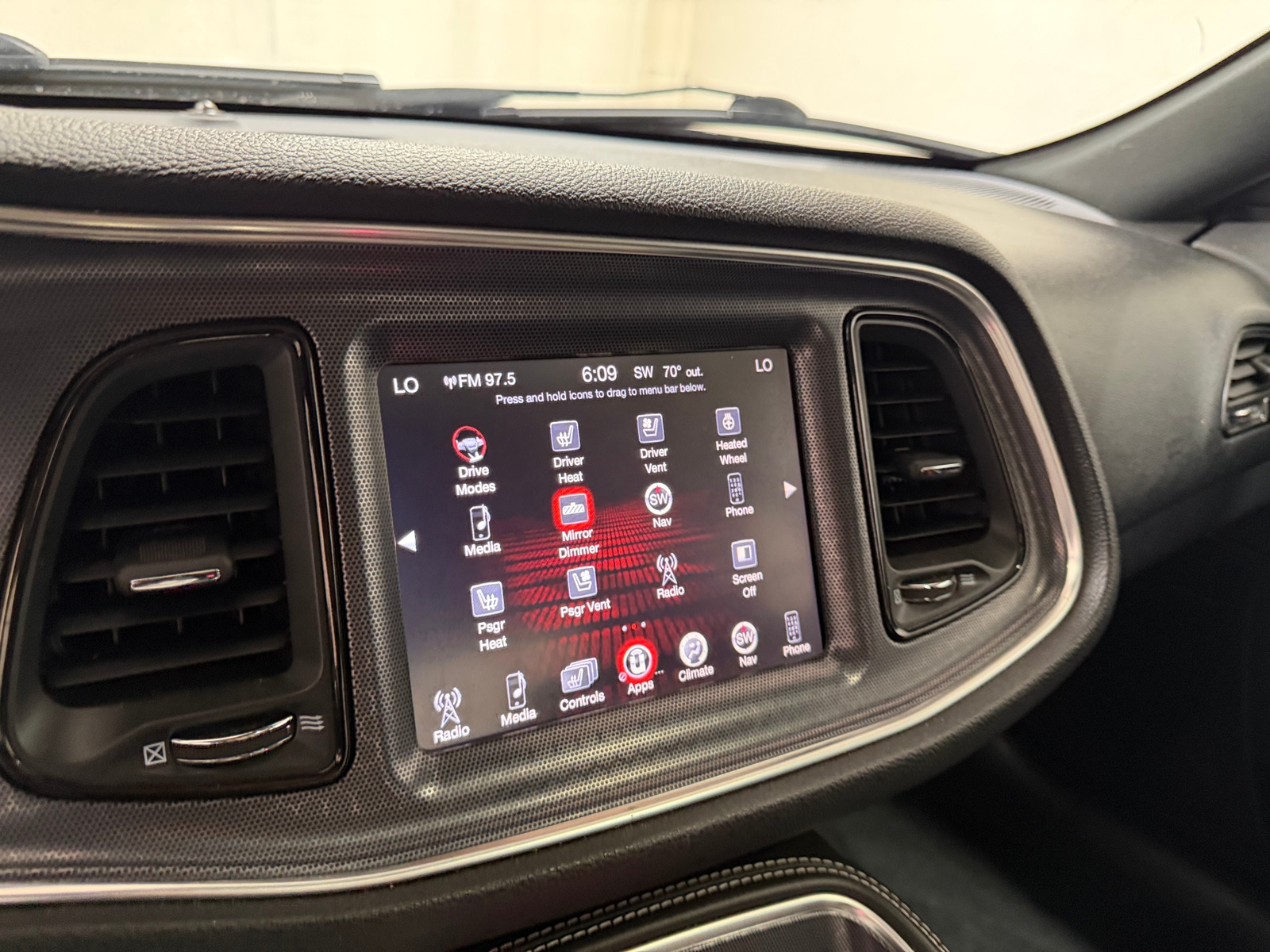 Thumbnail: 2015 Dodge Challenger - 2