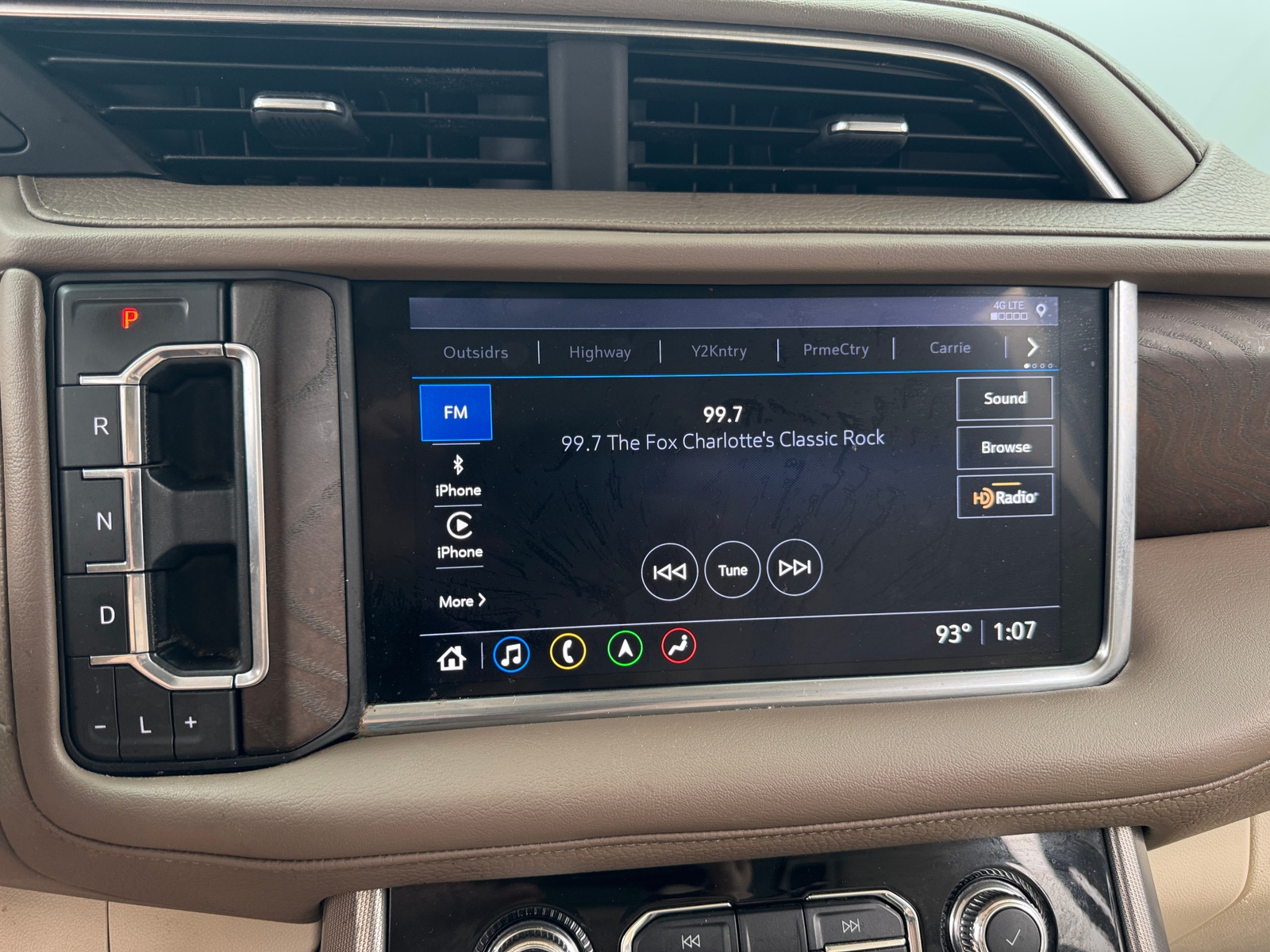 Thumbnail: 2021 GMC Yukon - 3