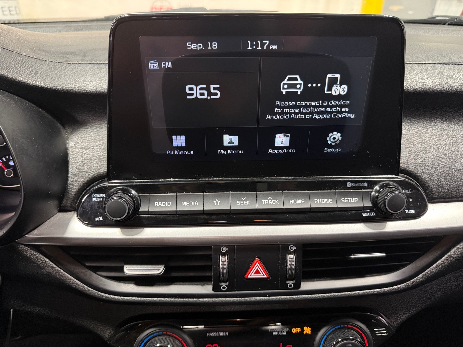 Thumbnail: 2019 Kia Forte - 4