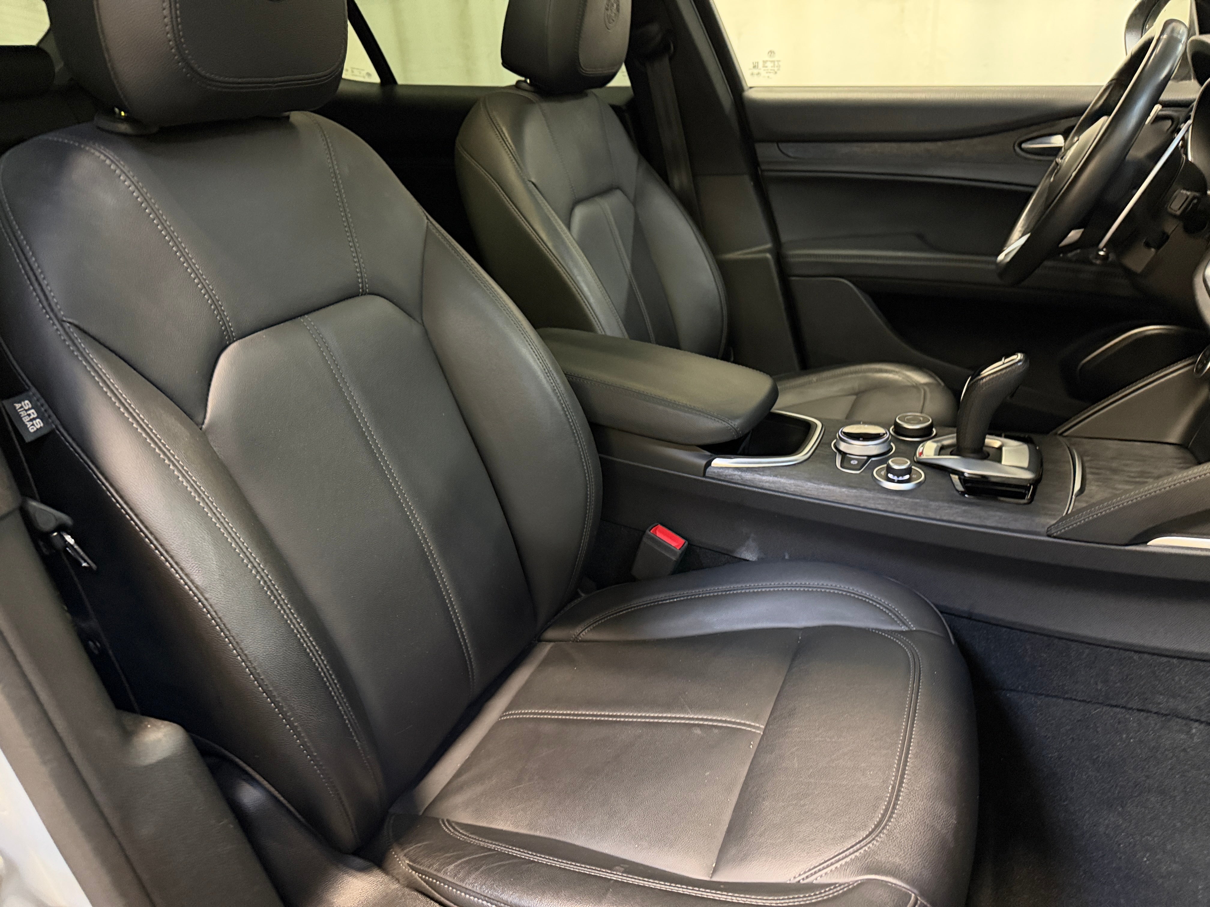 2023 Alfa Romeo Stelvio