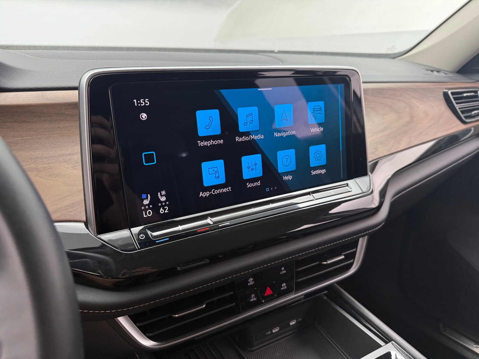 Thumbnail: 2025 Volkswagen Atlas - 4