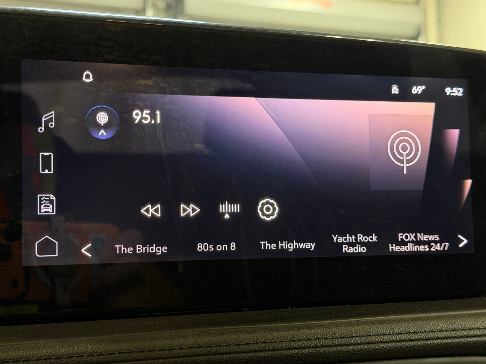 Thumbnail: 2025 Buick Encore GX - 3