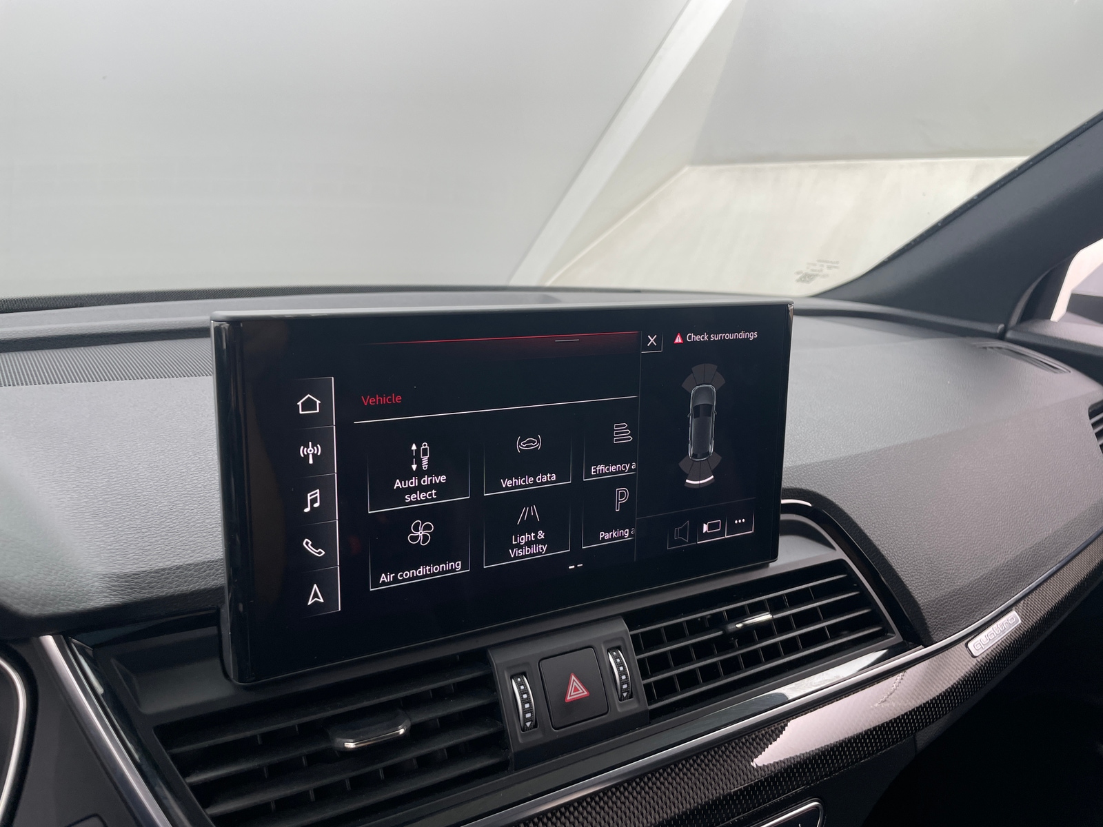 Thumbnail: 2022 Audi SQ5 - 4