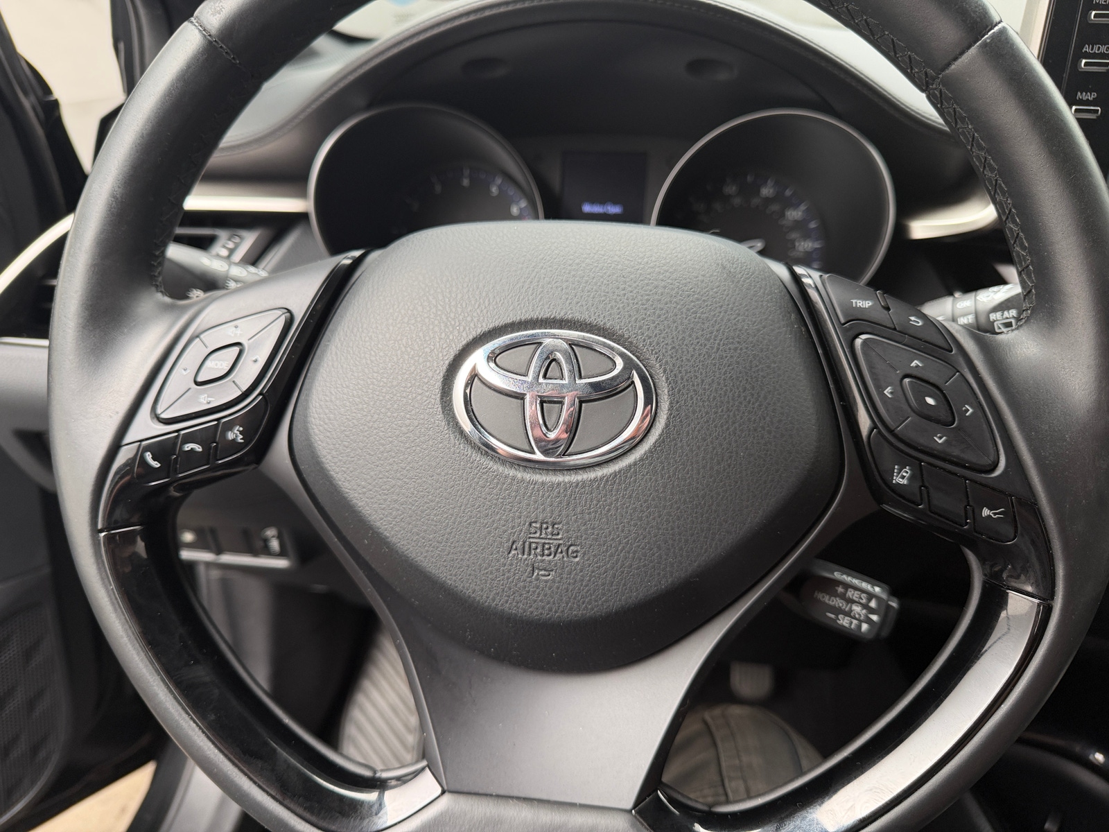 Thumbnail: 2019 Toyota C-HR - 5