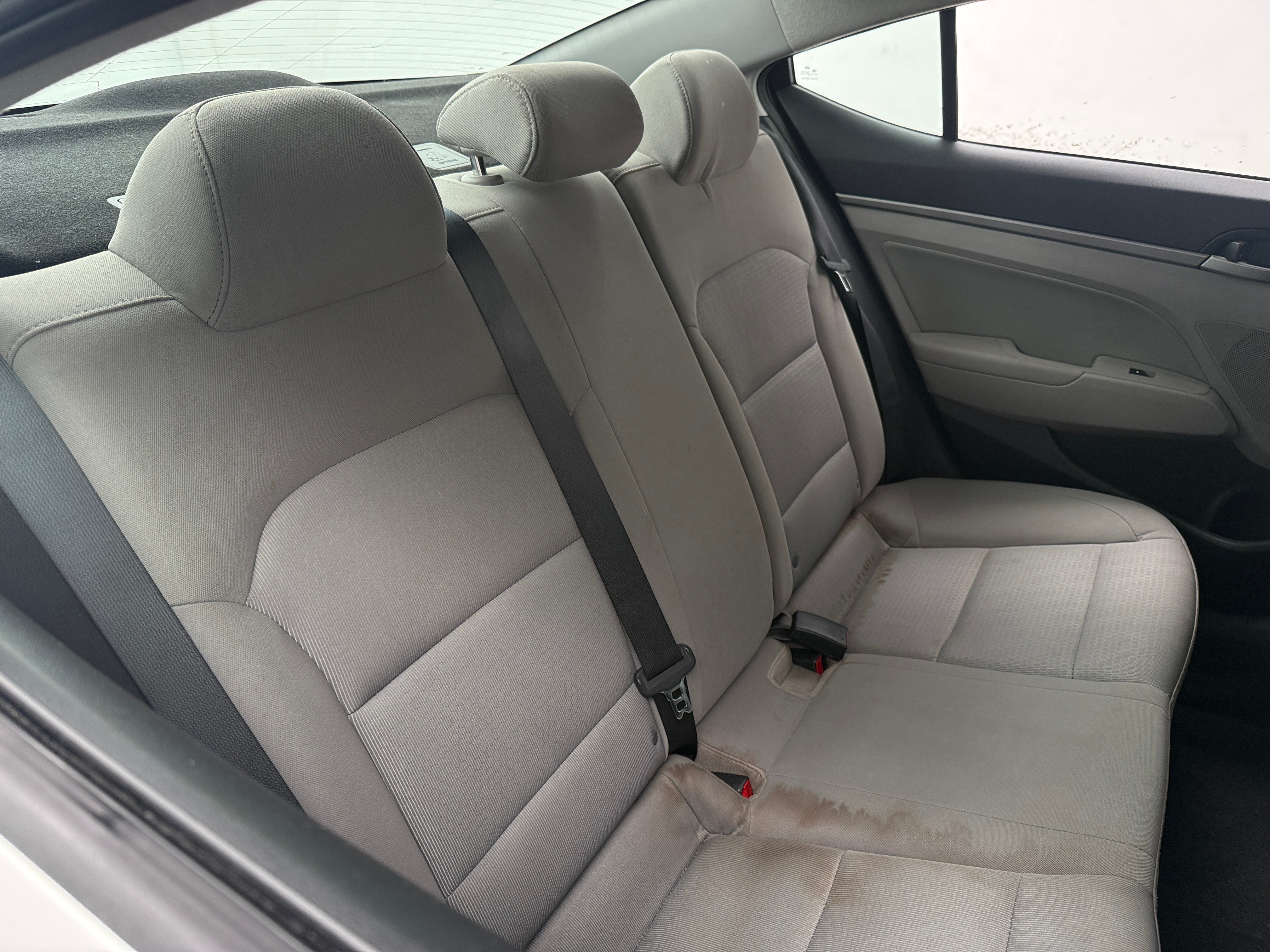 2018 Hyundai Elantra SEL - Photo 3