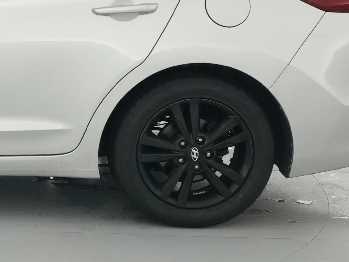 2018 Hyundai Elantra SEL - Photo 16