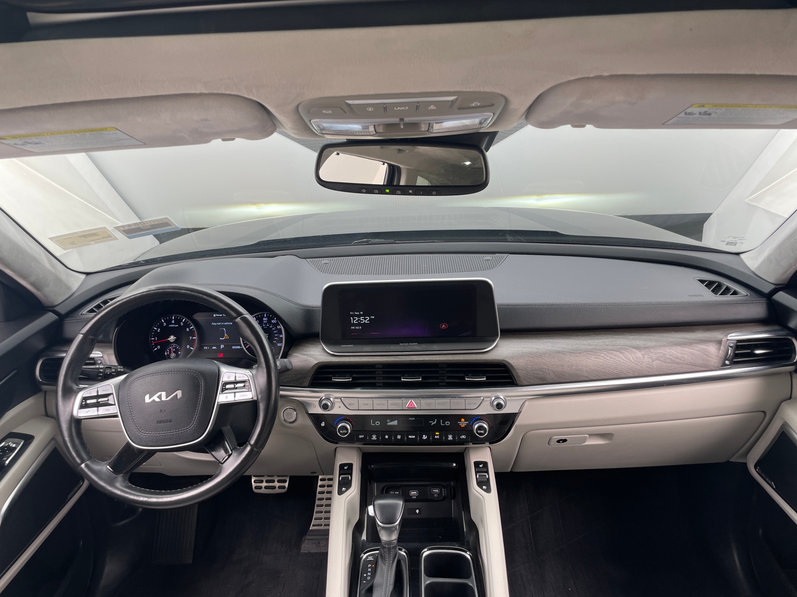 Thumbnail: 2022 Kia Telluride - 2