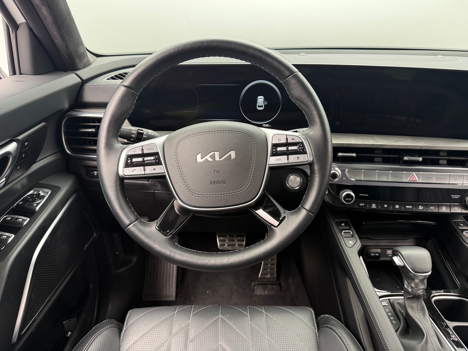 Thumbnail: 2025 Kia Telluride - 4