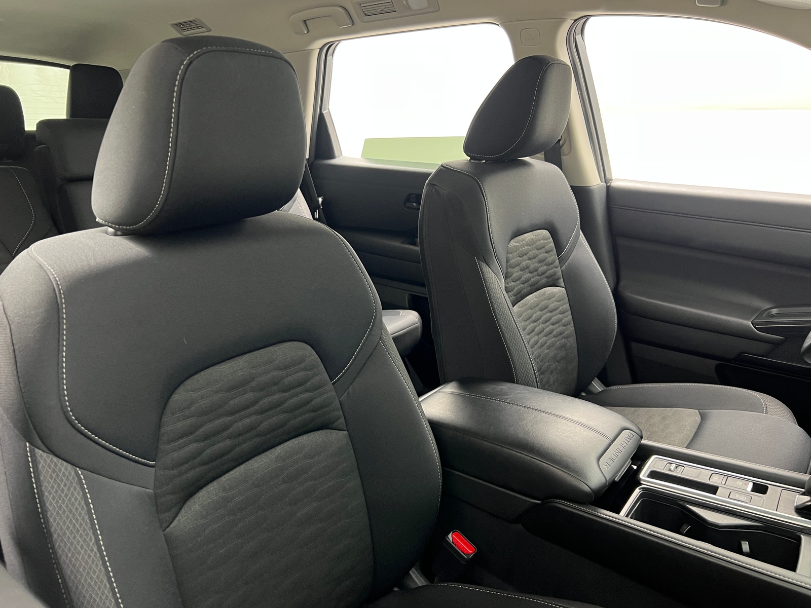 Thumbnail: 2025 Nissan Pathfinder - 2