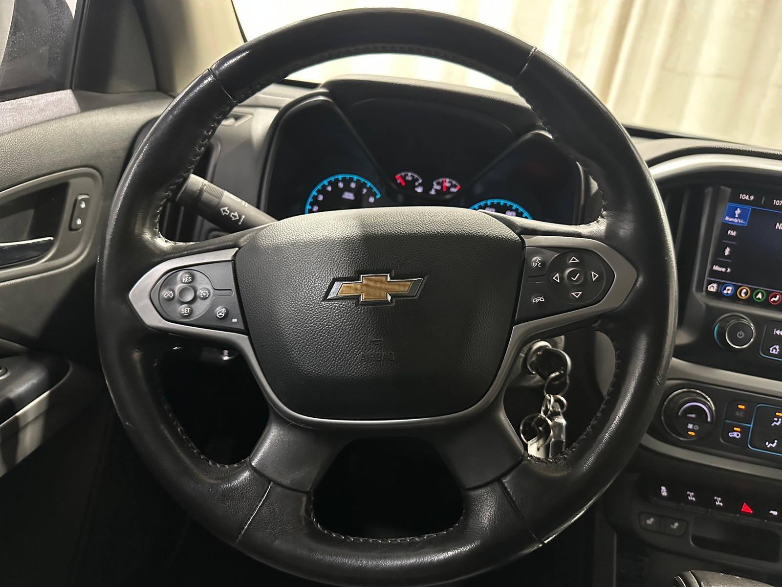 Thumbnail: 2020 Chevrolet Colorado - 4