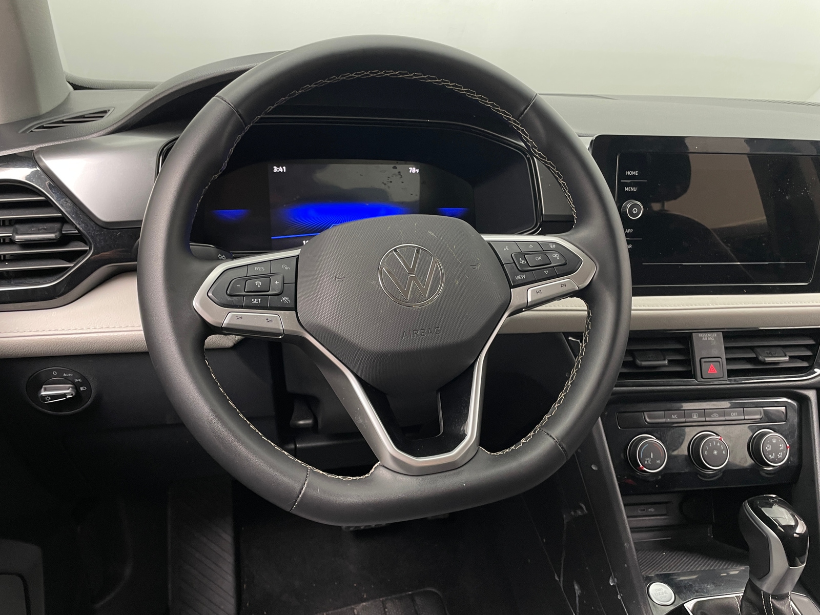 Thumbnail: 2025 Volkswagen Taos - 5