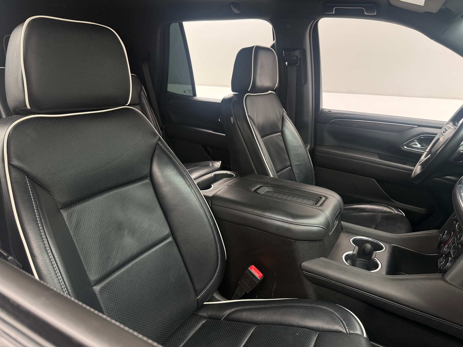 Thumbnail: 2023 Chevrolet Tahoe - 2
