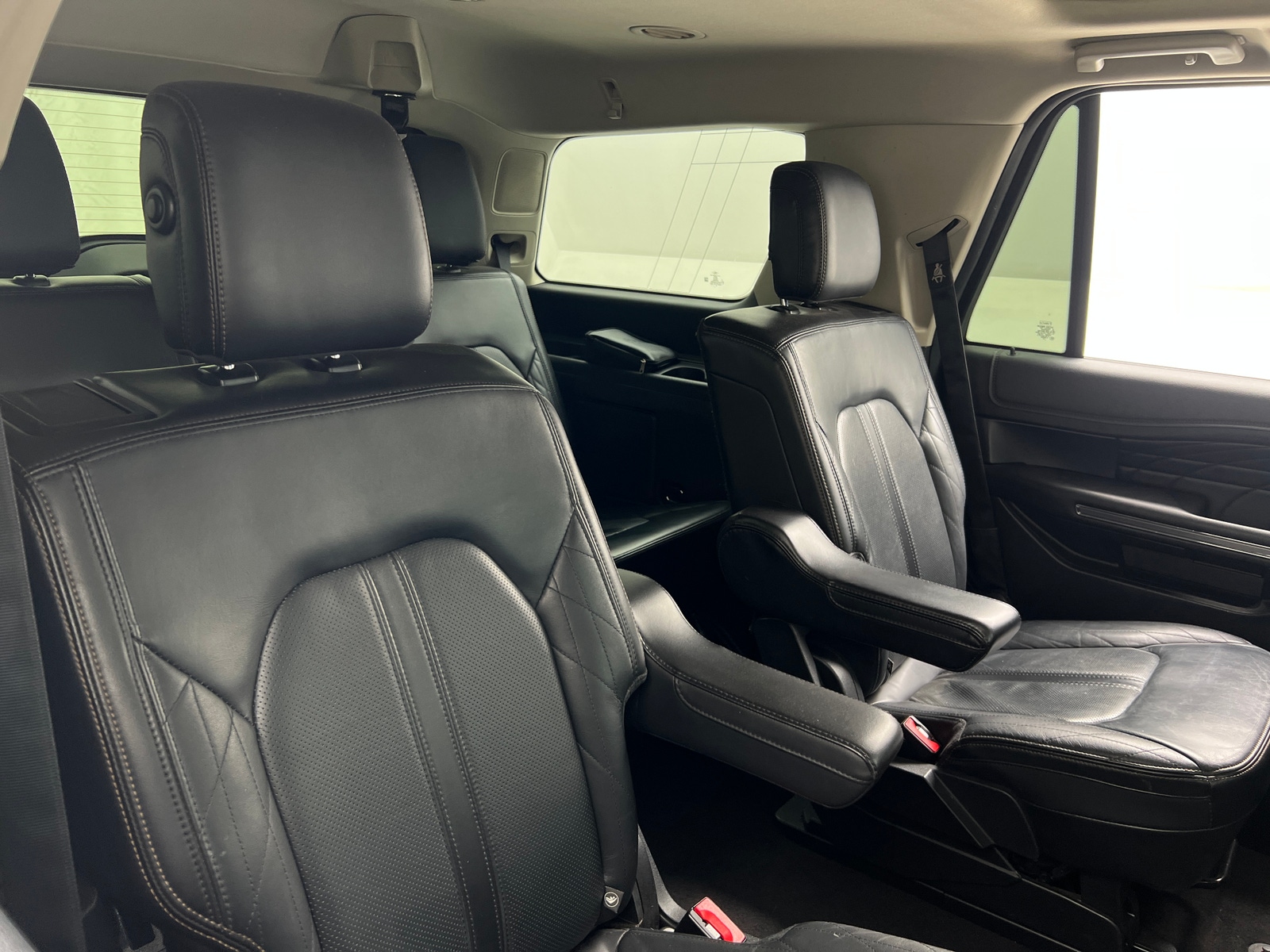 Thumbnail: 2019 Ford Expedition - 5