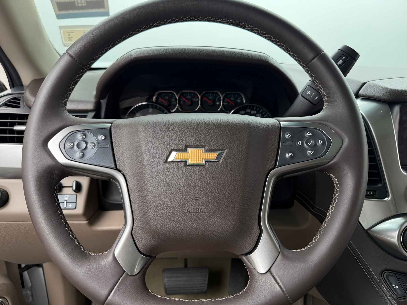 Thumbnail: 2016 Chevrolet Tahoe - 4