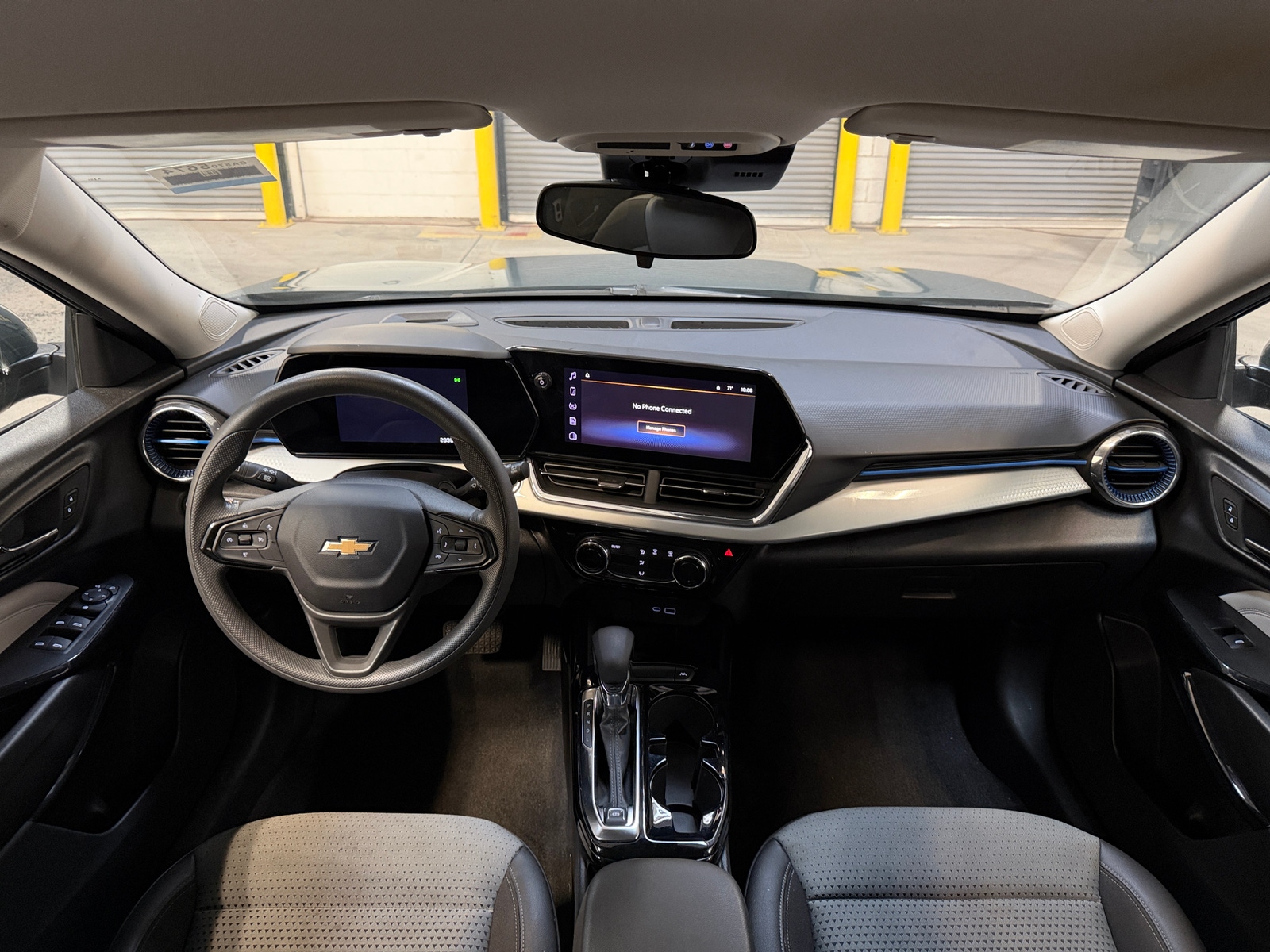 Thumbnail: 2025 Chevrolet Trax - 2