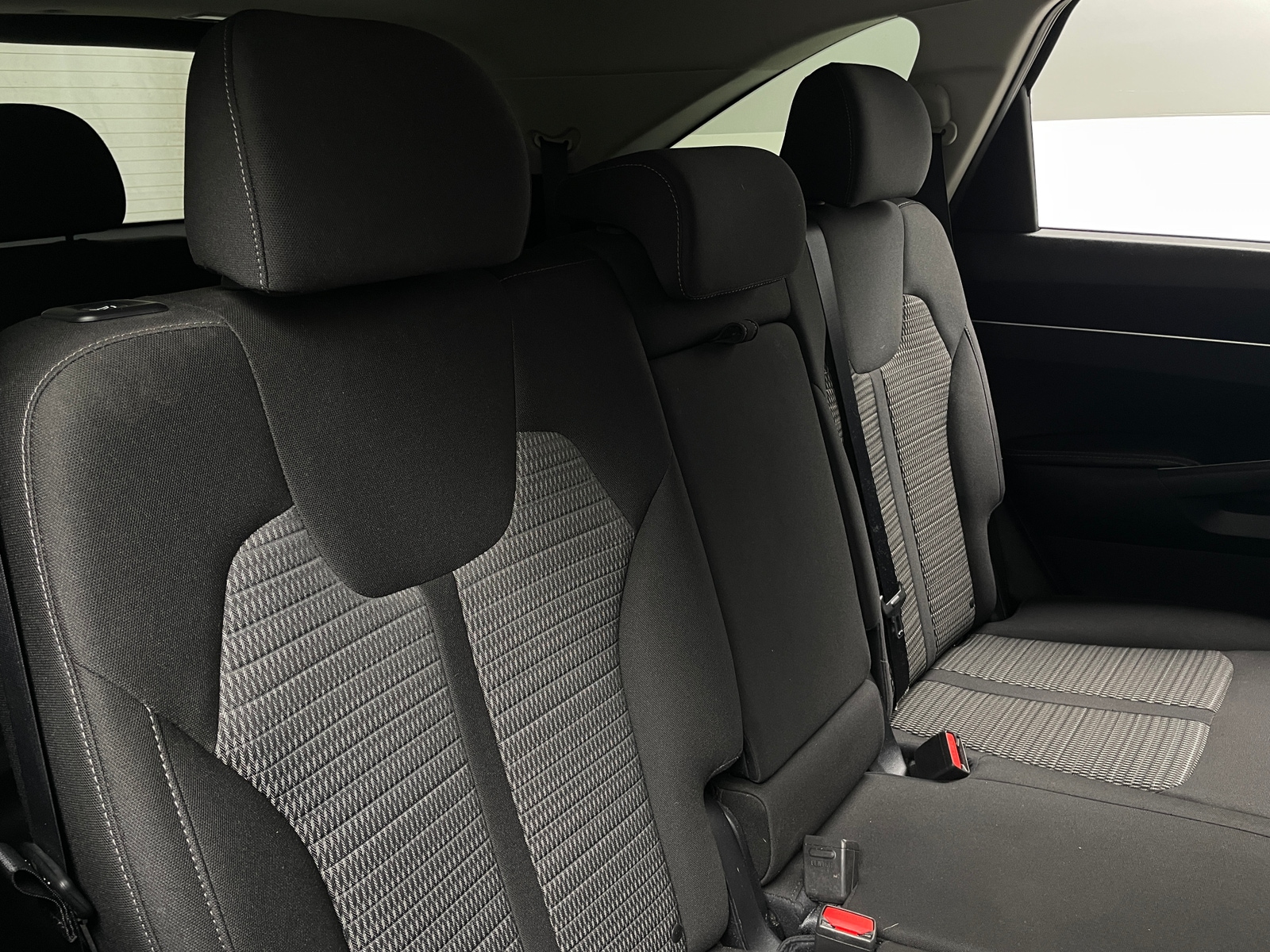 Thumbnail: 2023 Kia Sorento - 6