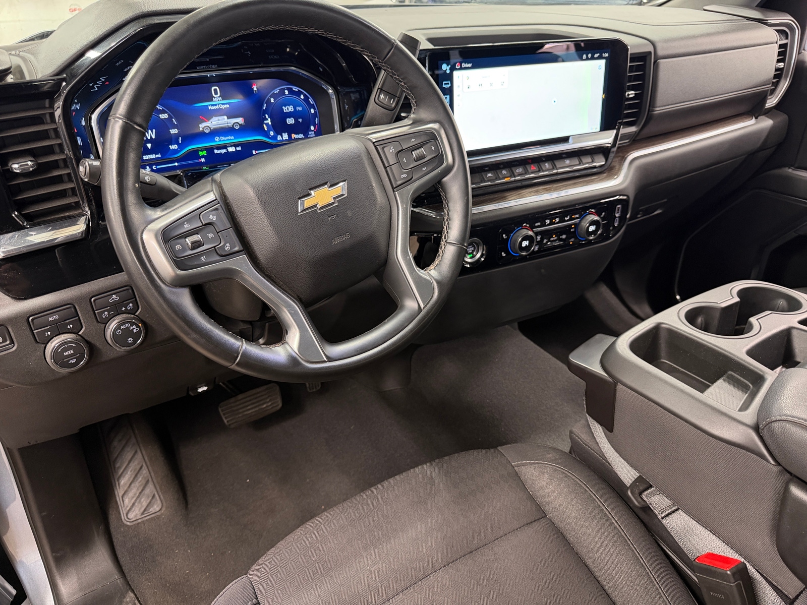 Thumbnail: 2024 Chevrolet Silverado 1500 - 3