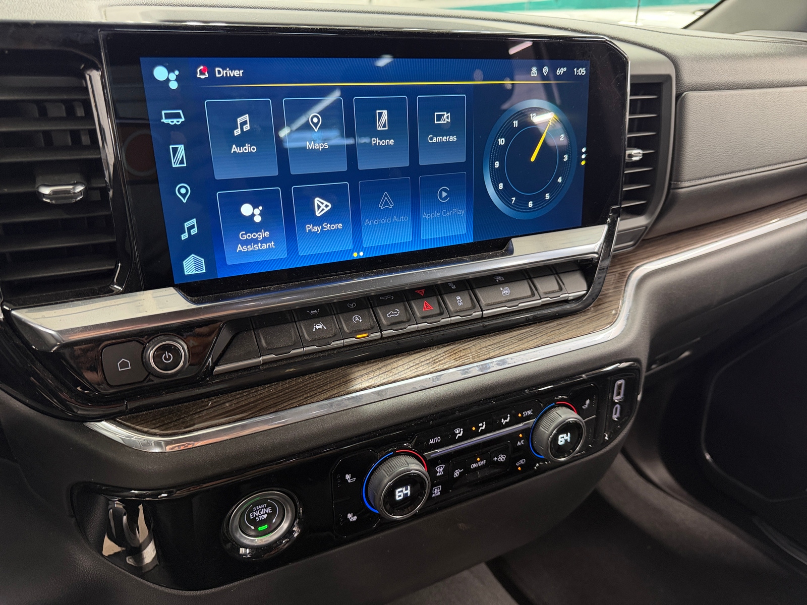 Thumbnail: 2024 Chevrolet Silverado 1500 - 4