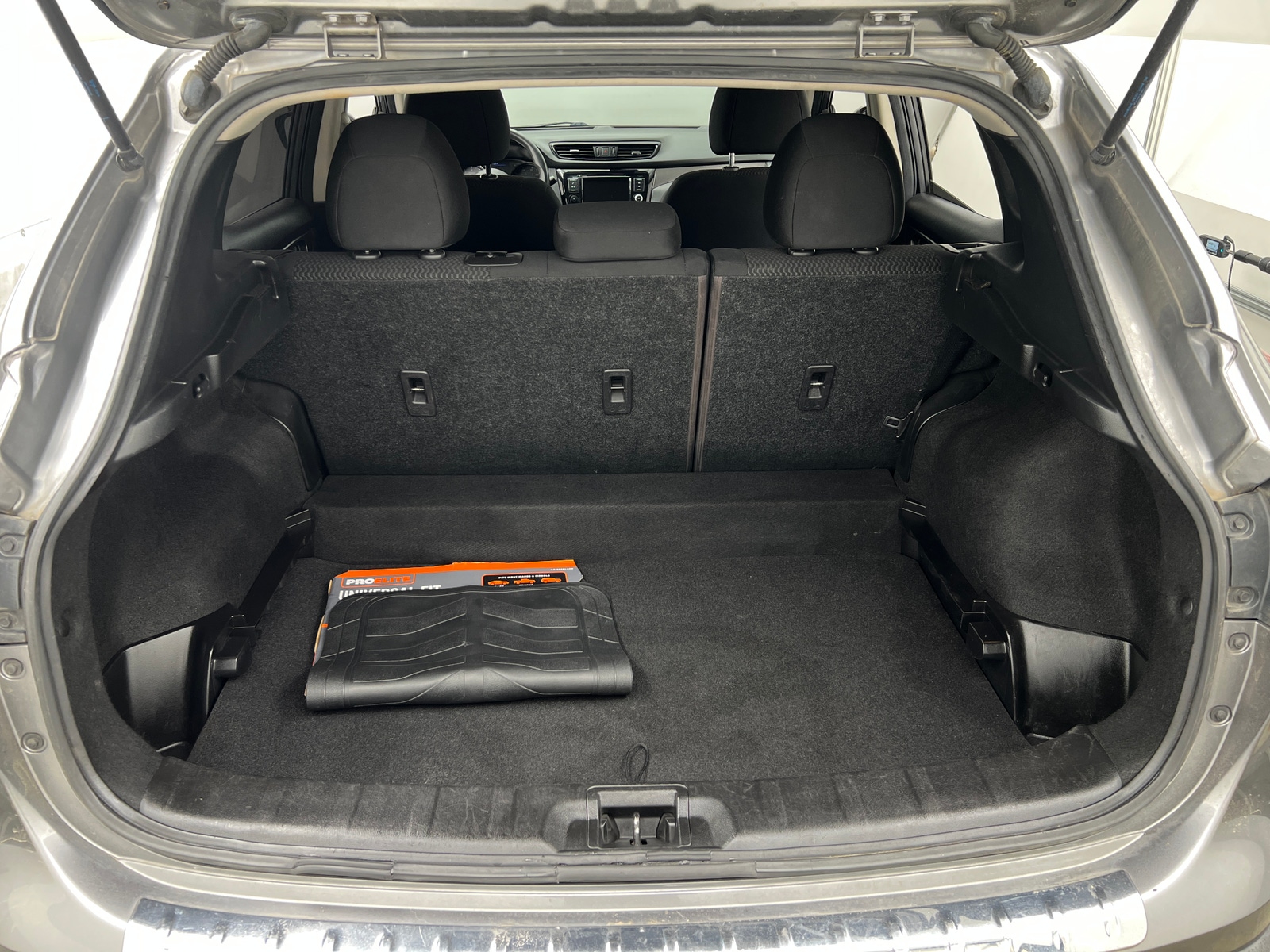 Thumbnail: 2020 Nissan Rogue Sport - 7
