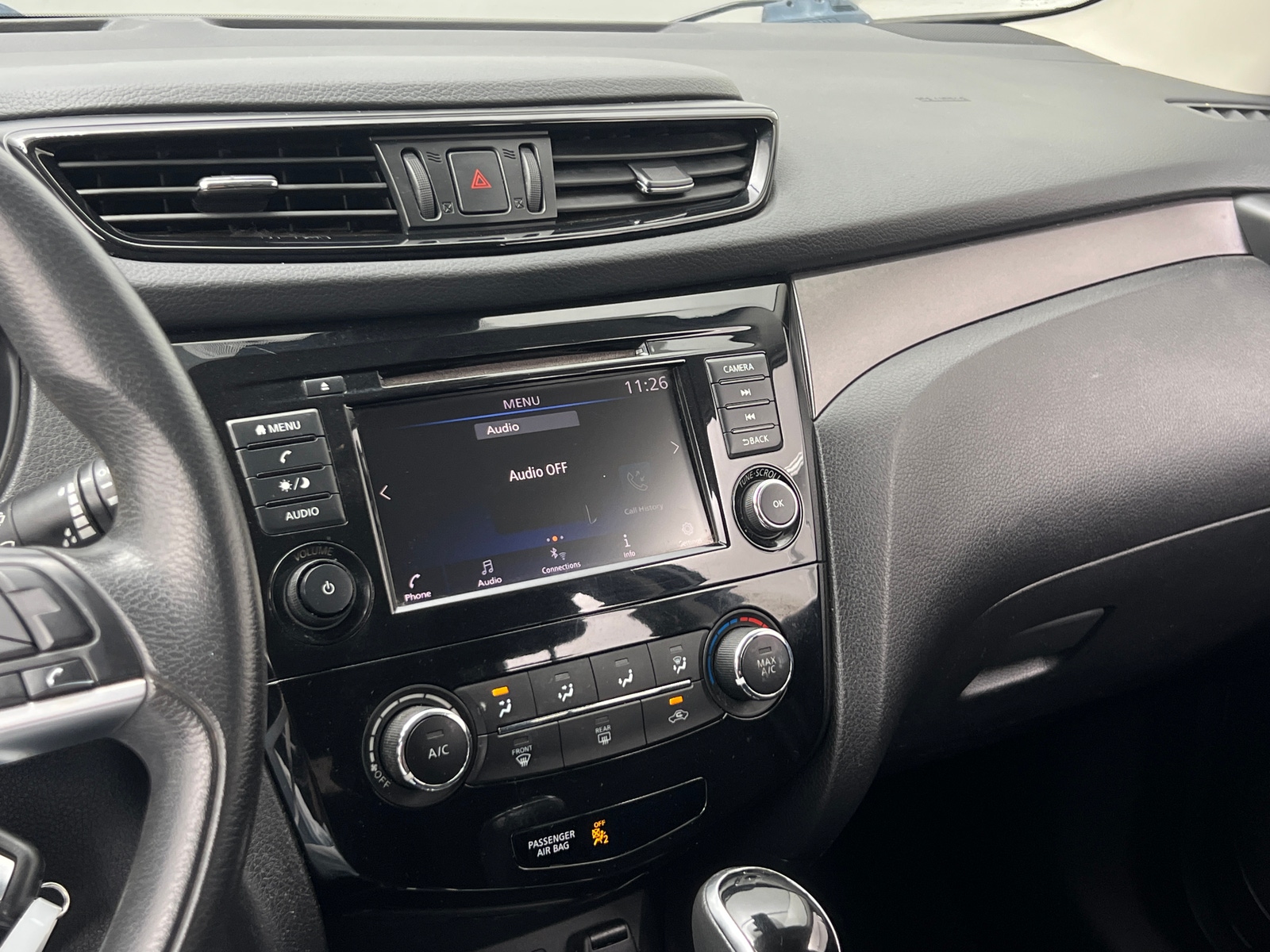 Thumbnail: 2020 Nissan Rogue Sport - 4