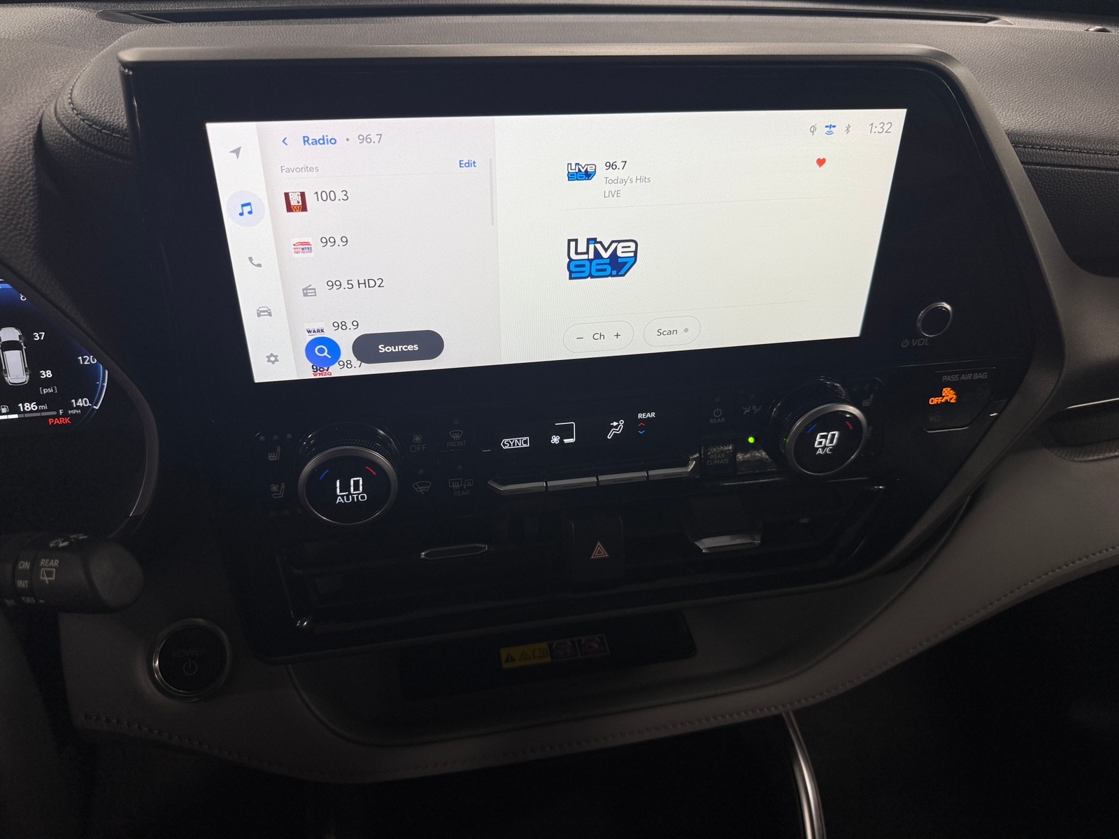 Thumbnail: 2026 Toyota Highlander - 3