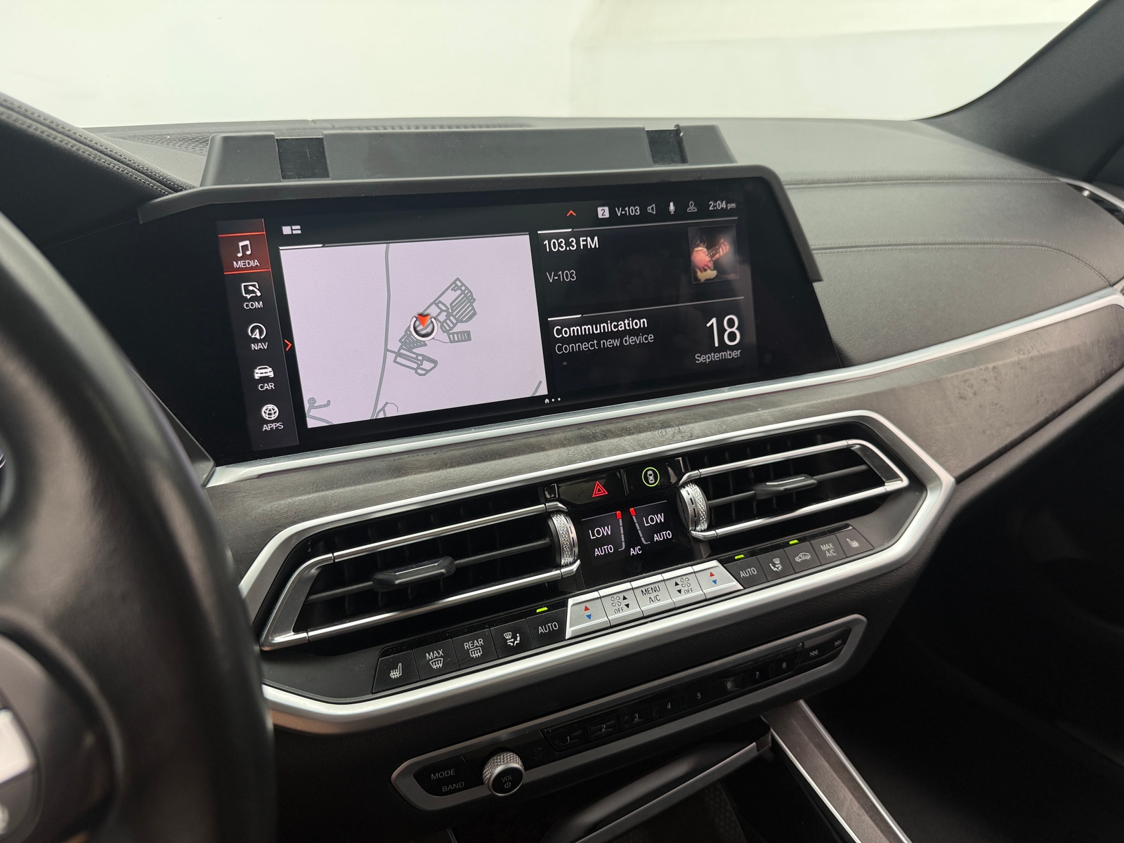 Thumbnail: 2023 BMW X5 - 3