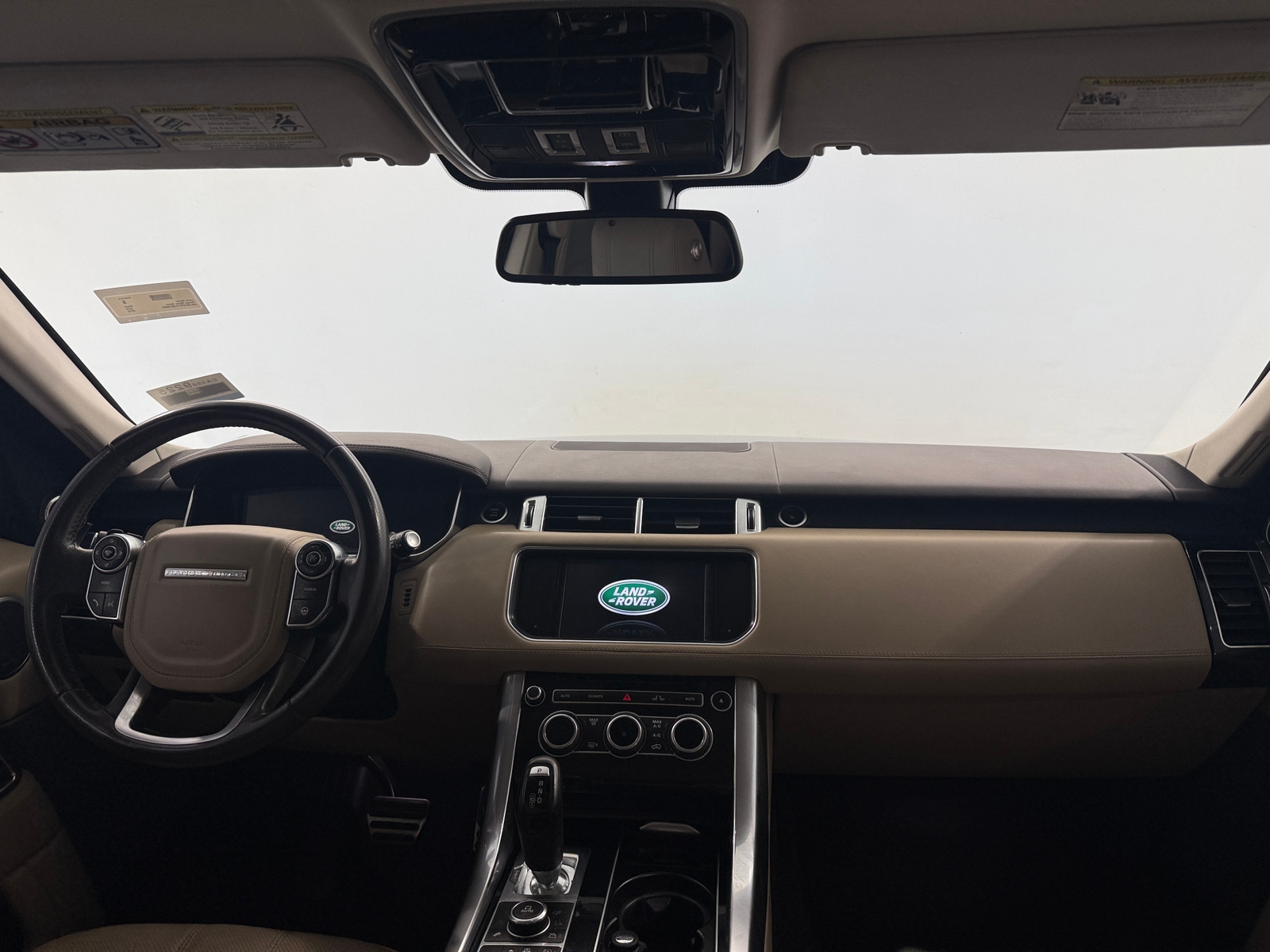 Thumbnail: 2015 Land Rover Range Rover Sport - 3