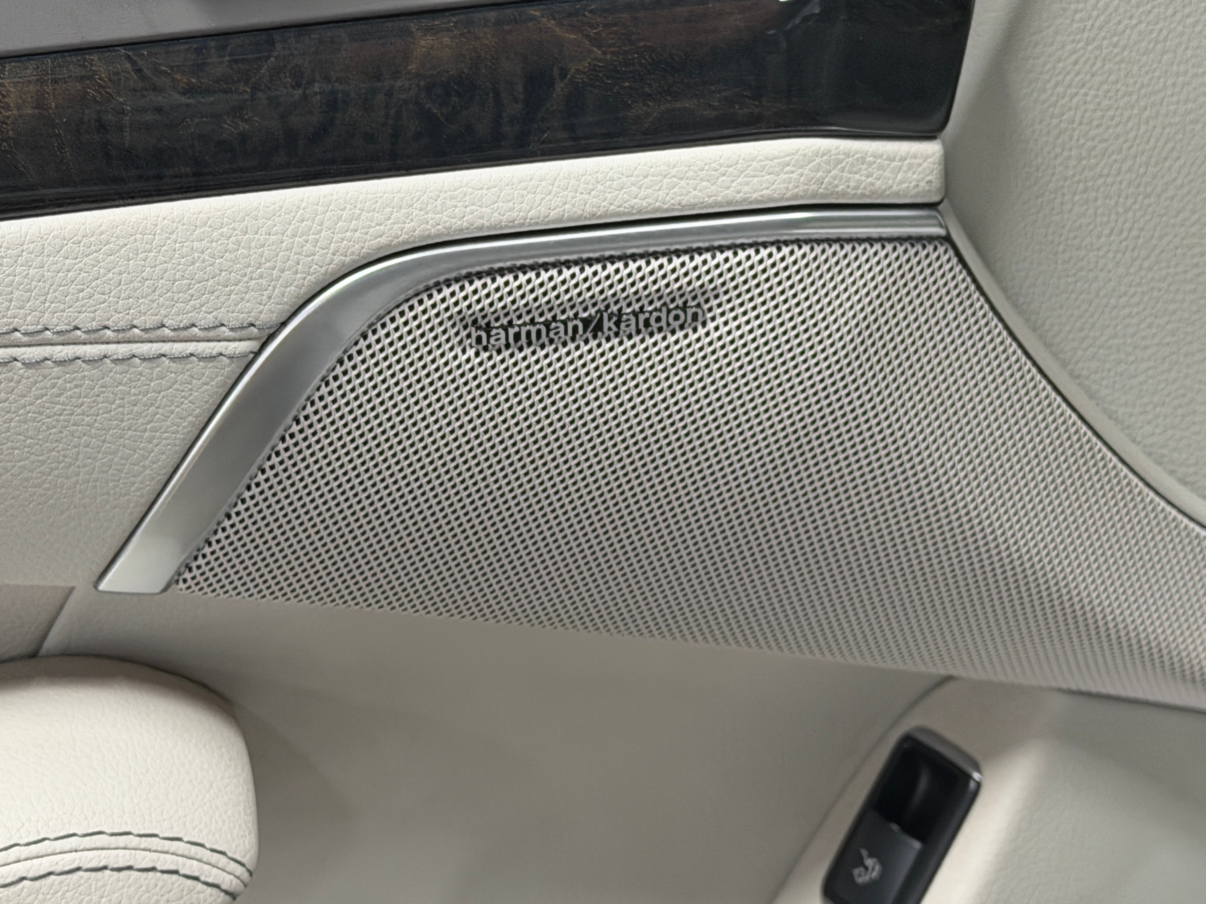 2016 Mercedes-Benz SL-Class