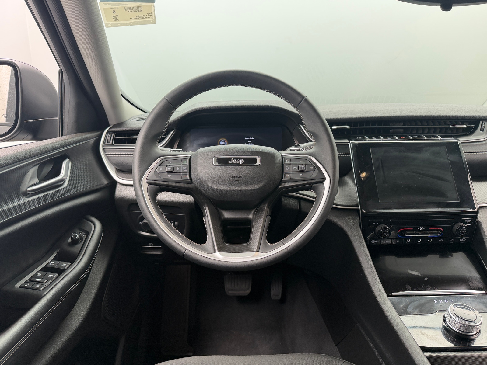 Thumbnail: 2023 Jeep Grand Cherokee - 5