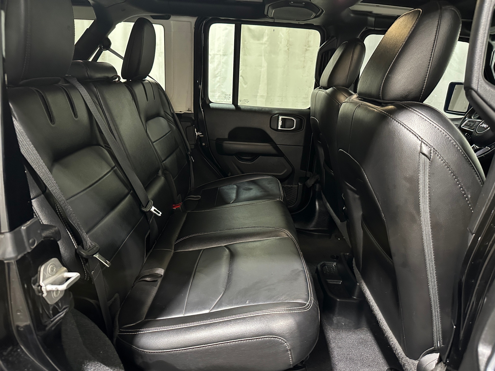 Thumbnail: 2021 Jeep Wrangler - 5