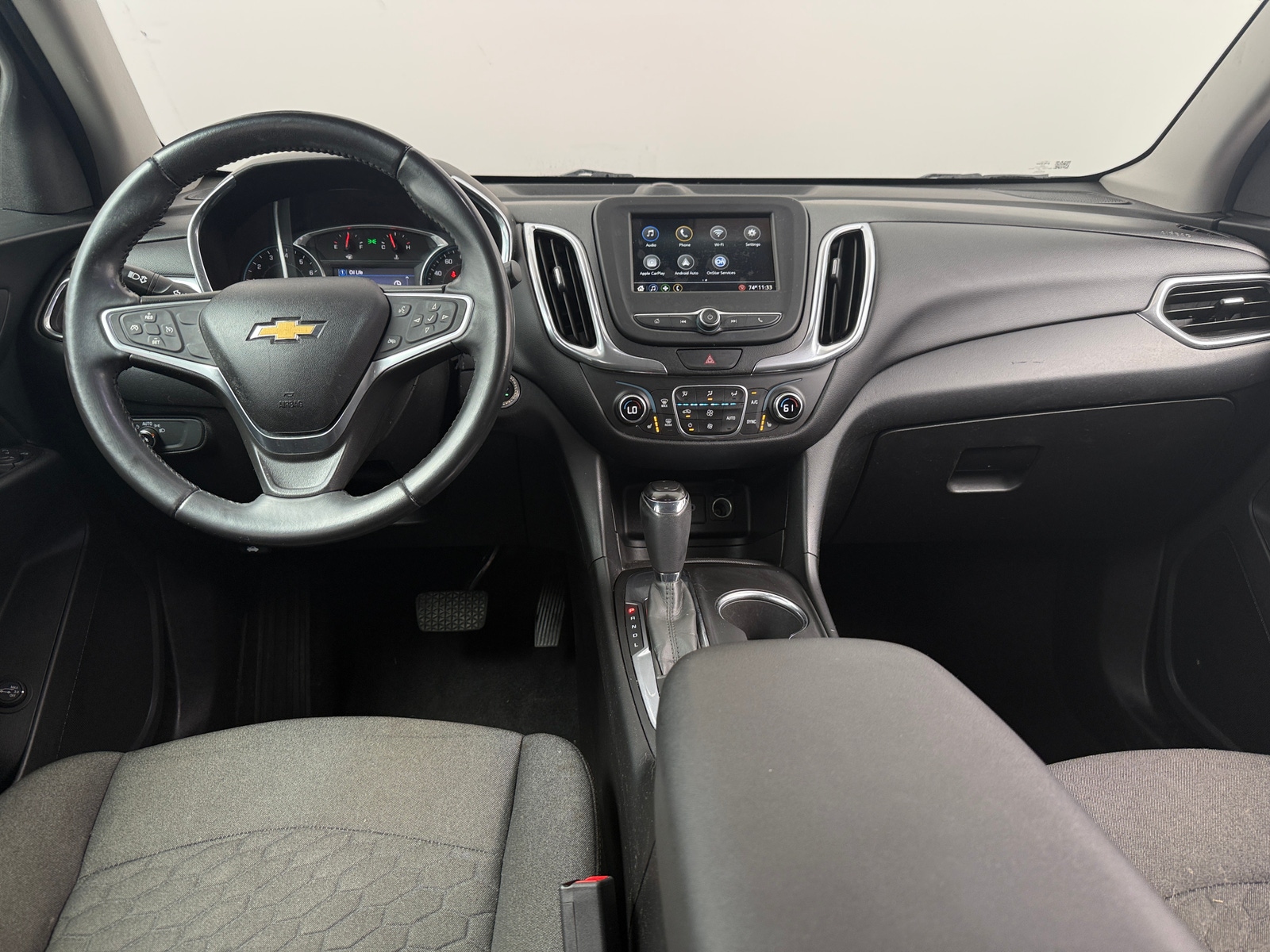 Thumbnail: 2019 Chevrolet Equinox - 3