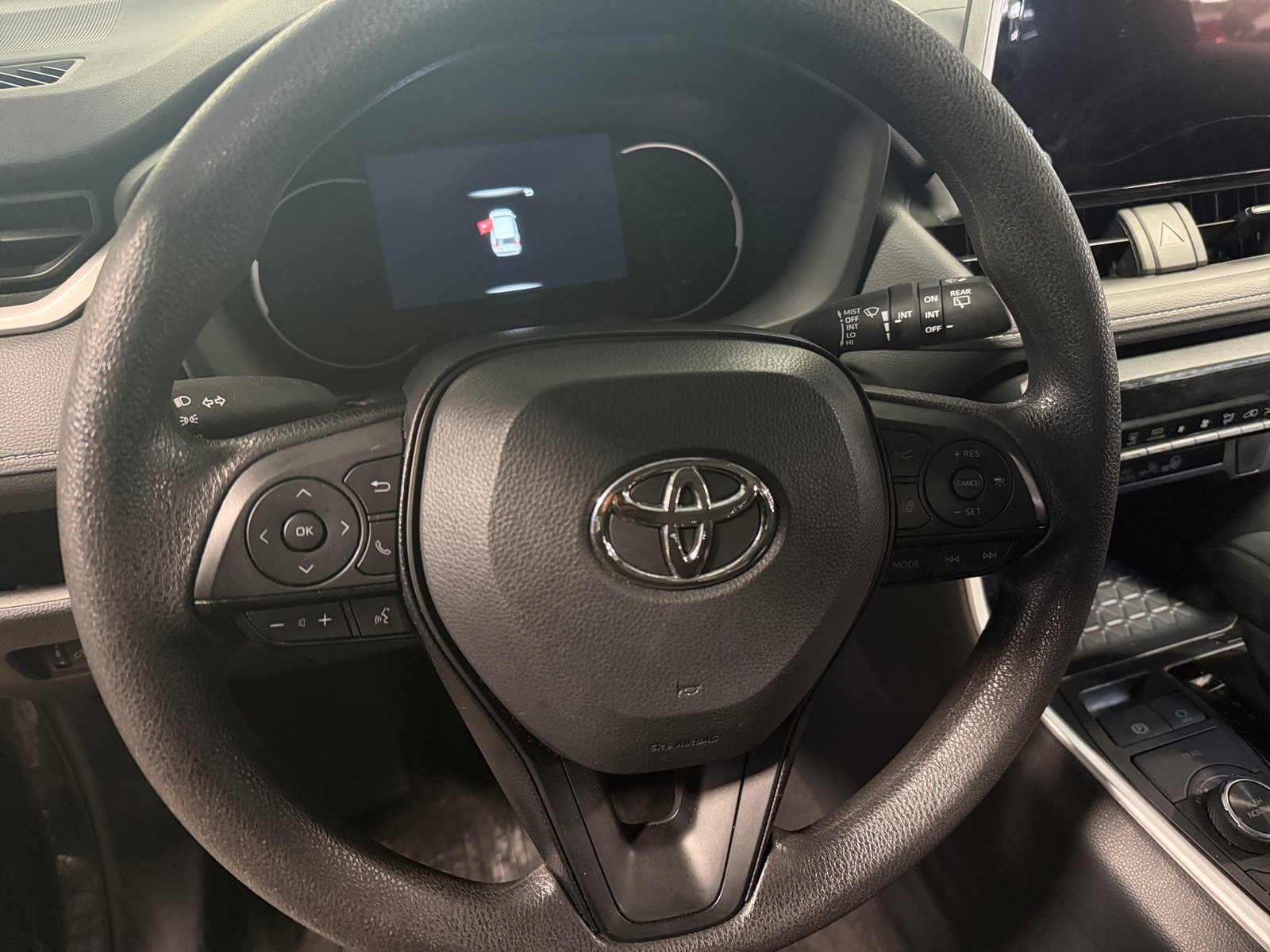 Thumbnail: 2025 Toyota RAV4 - 5