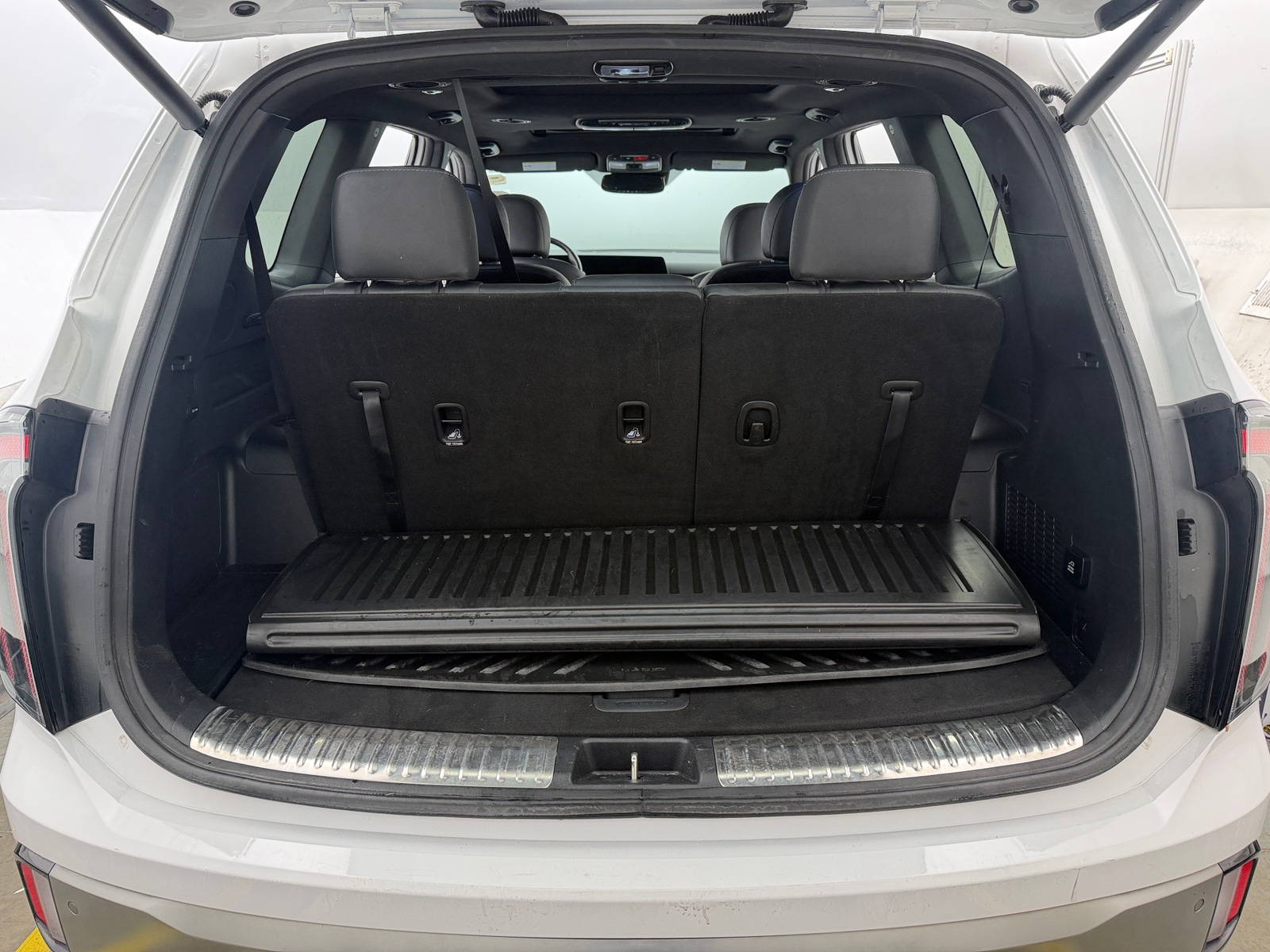 Thumbnail: 2023 Kia Telluride - 6