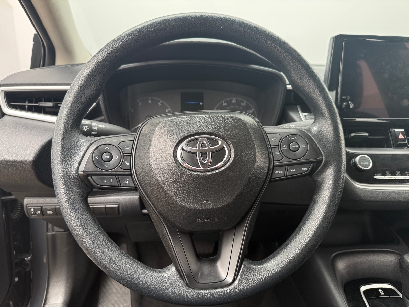 Thumbnail: 2025 Toyota Corolla - 5