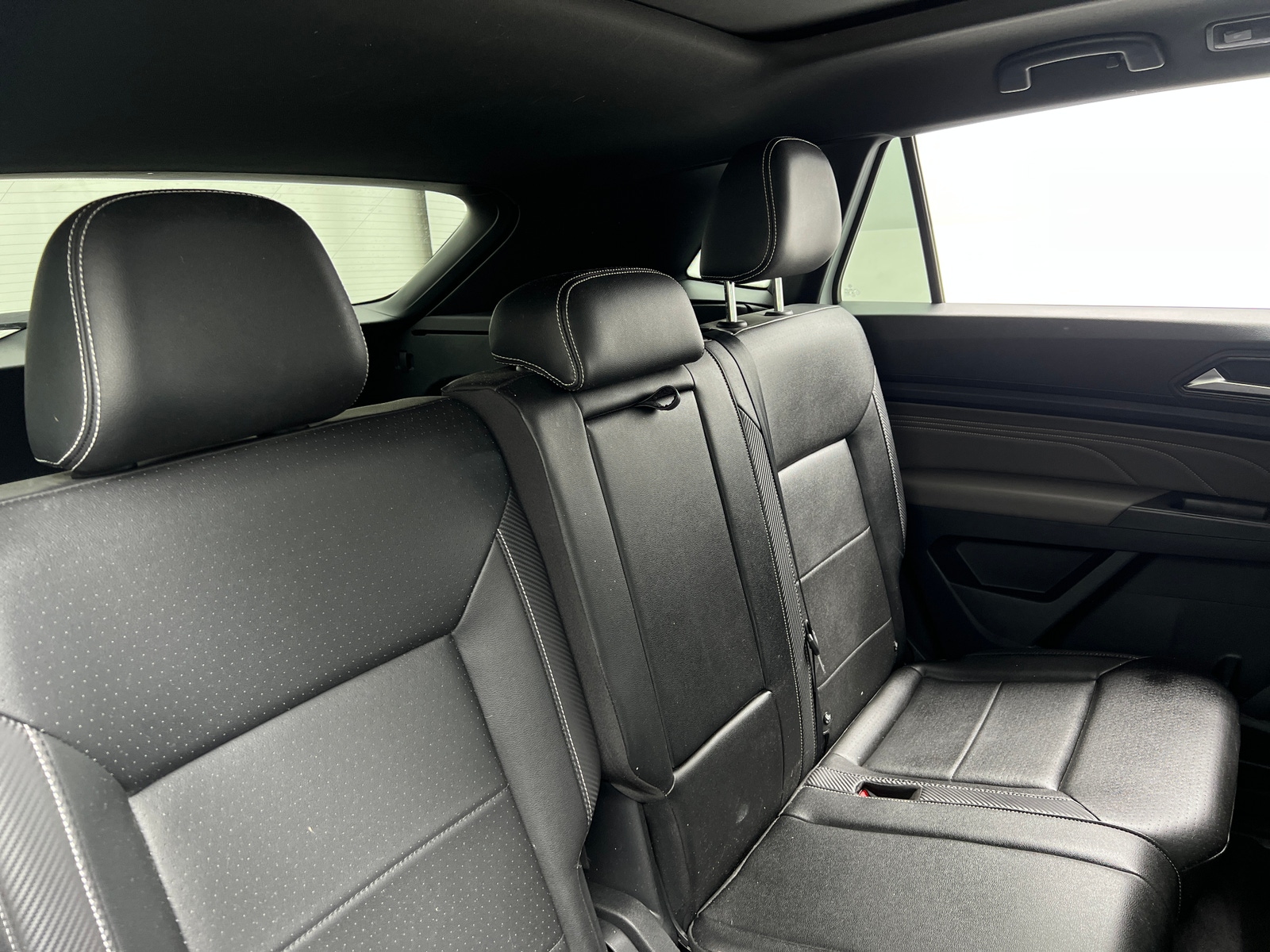 Thumbnail: 2021 Volkswagen Atlas - 6