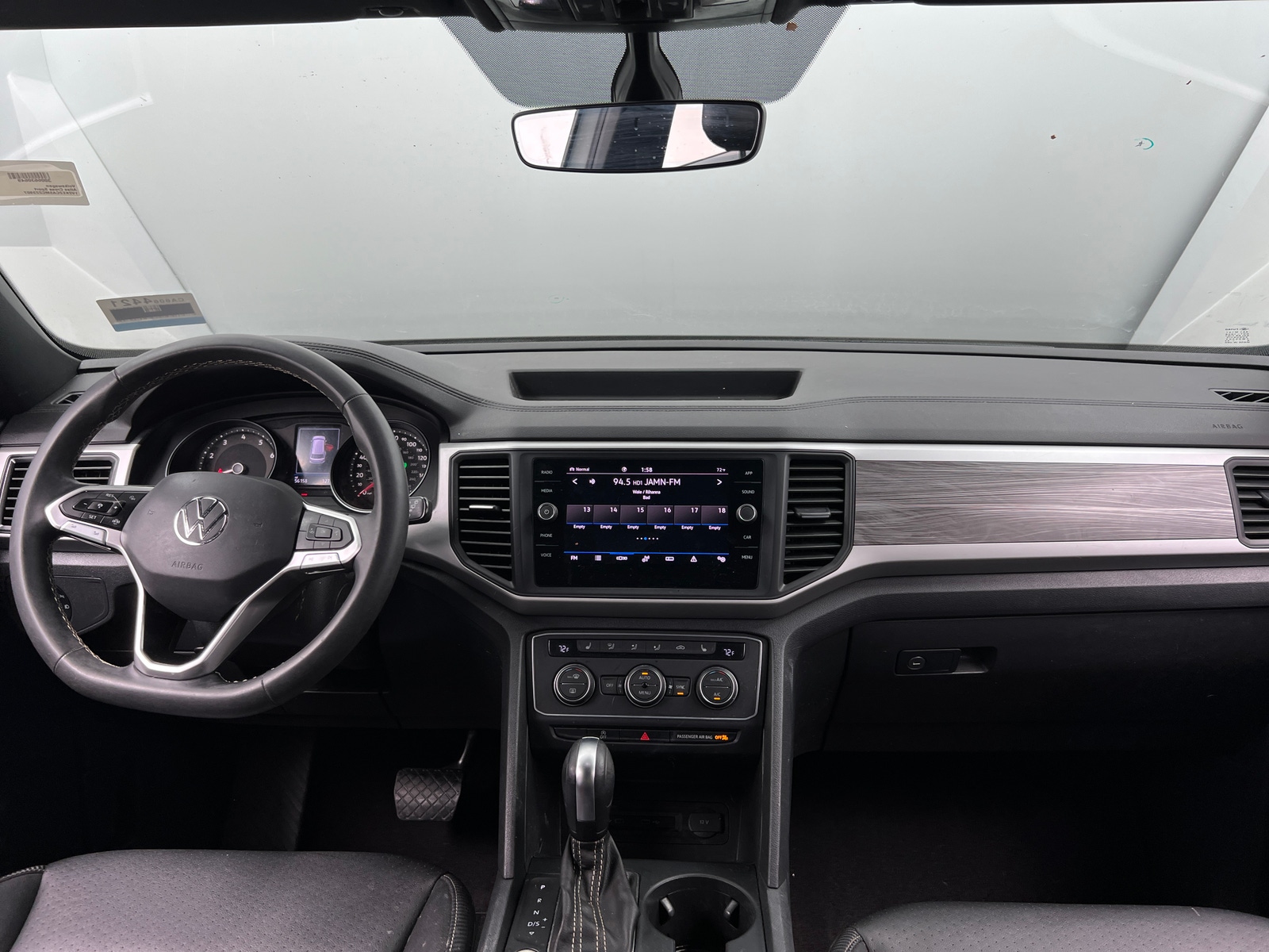 Thumbnail: 2021 Volkswagen Atlas - 3