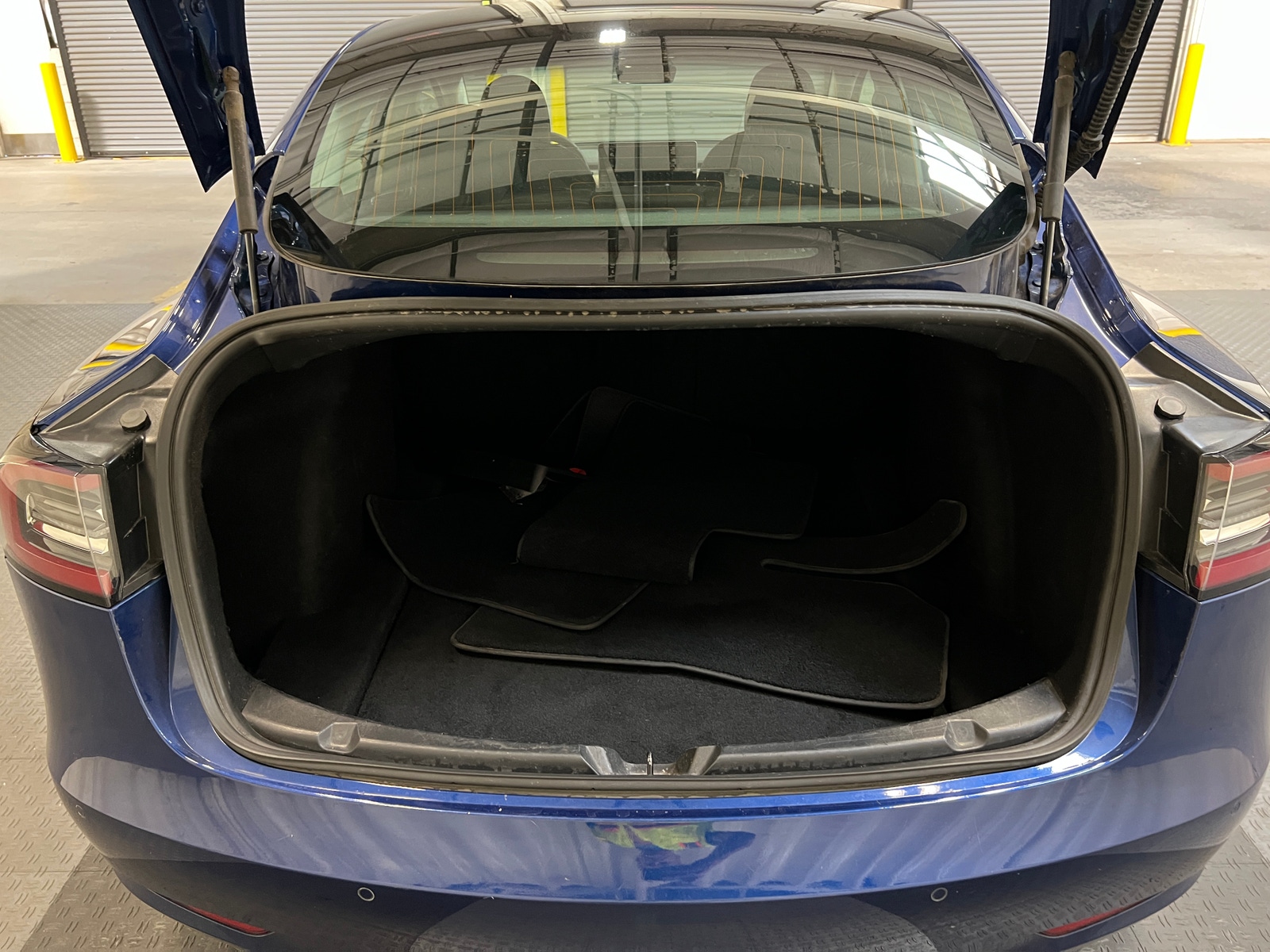 Thumbnail: 2020 Tesla Model 3 - 6