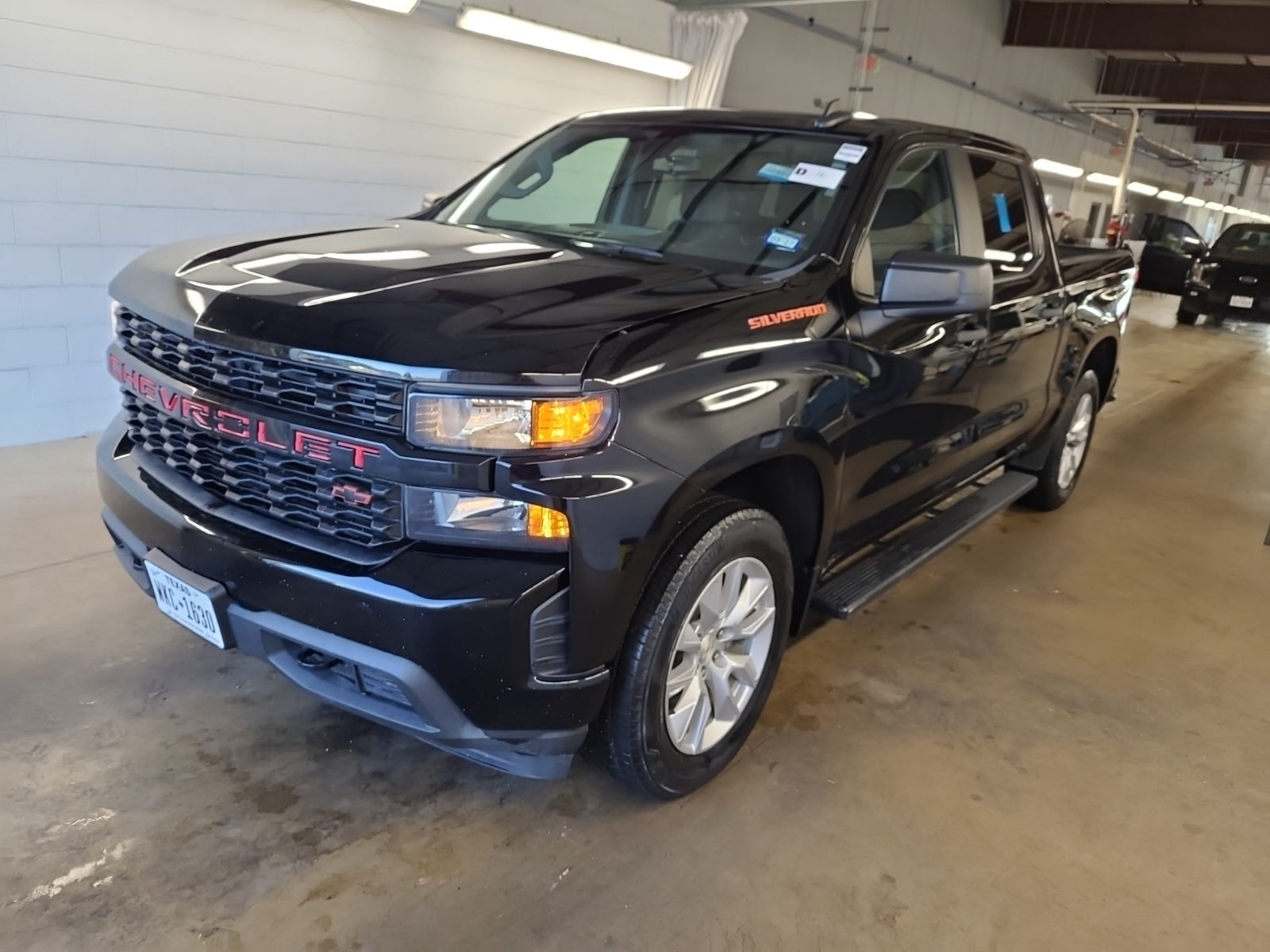 2021 Chevrolet Silverado 1500 2WD Crew Cab 147" Custom