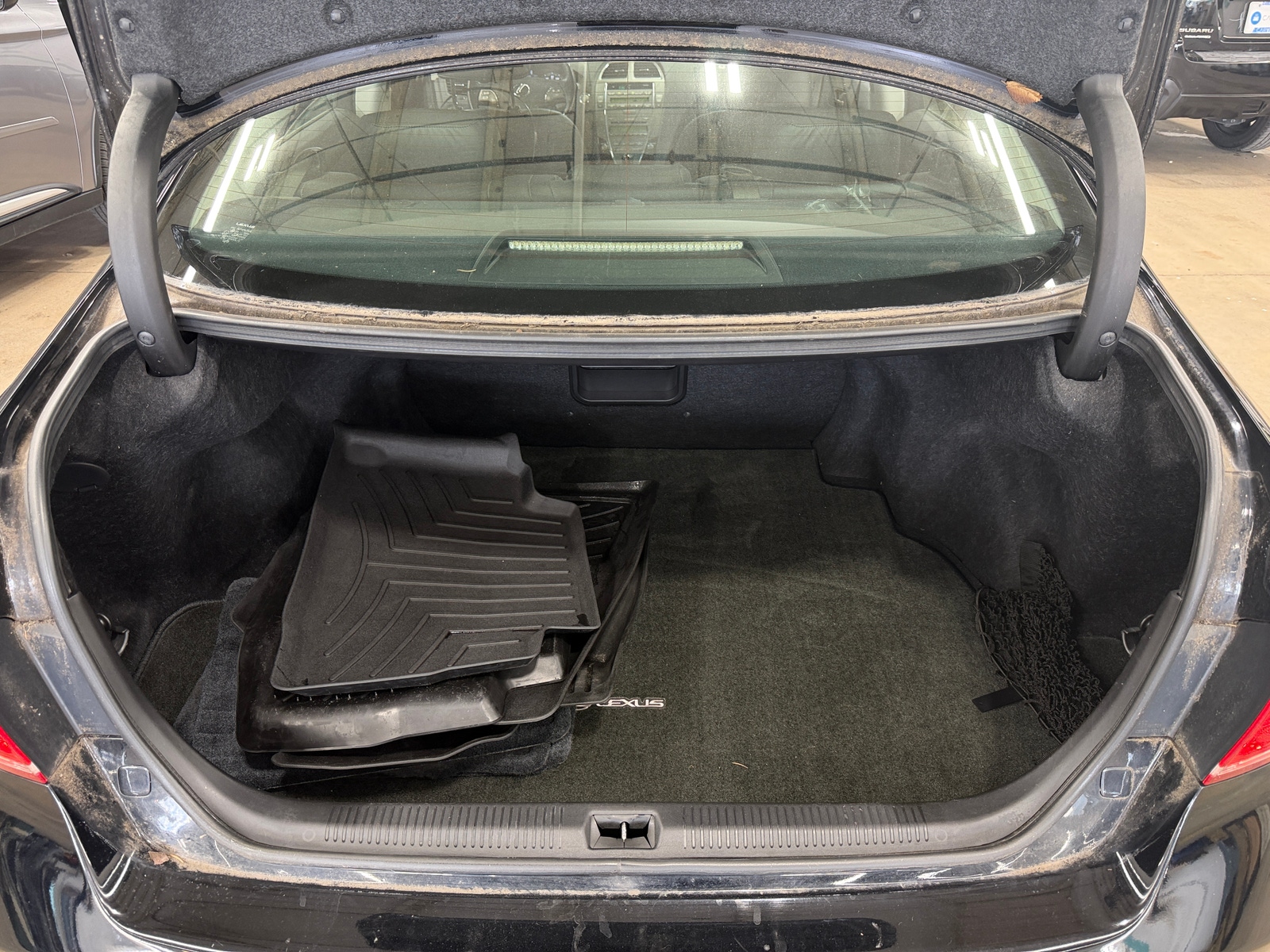 Thumbnail: 2011 Lexus ES - 7