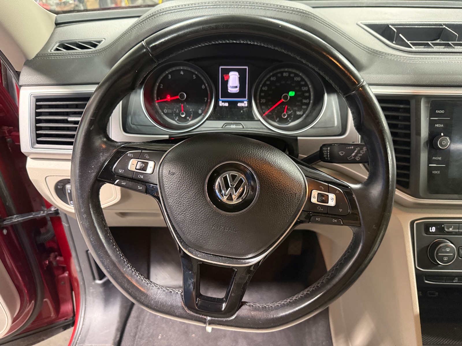 Thumbnail: 2018 Volkswagen Atlas - 5