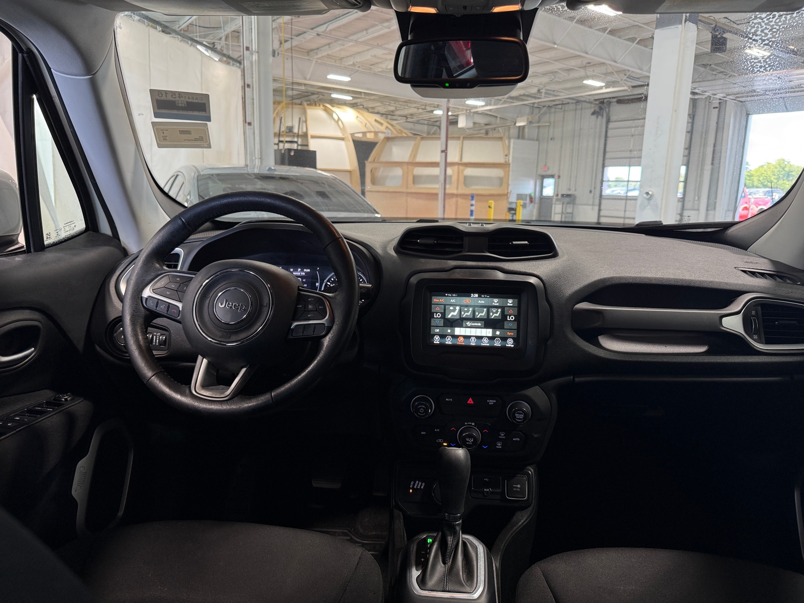 Thumbnail: 2020 Jeep Renegade - 3