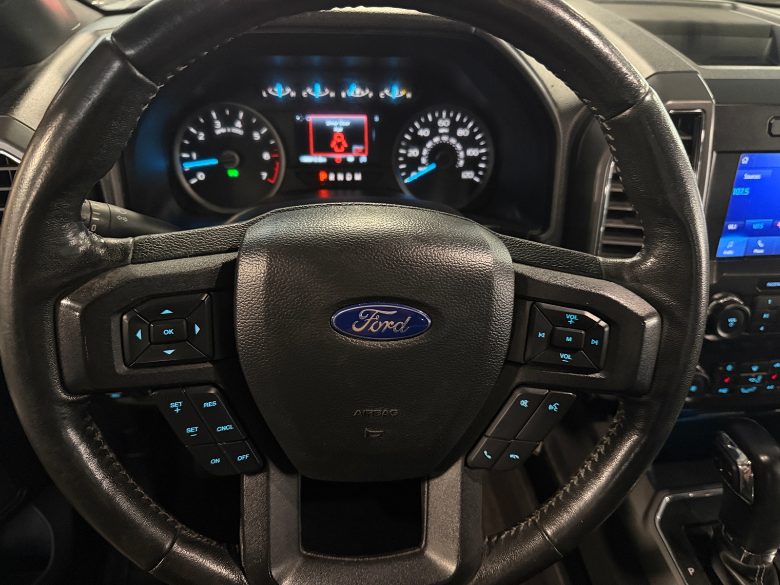 Thumbnail: 2019 Ford Econoline - 5