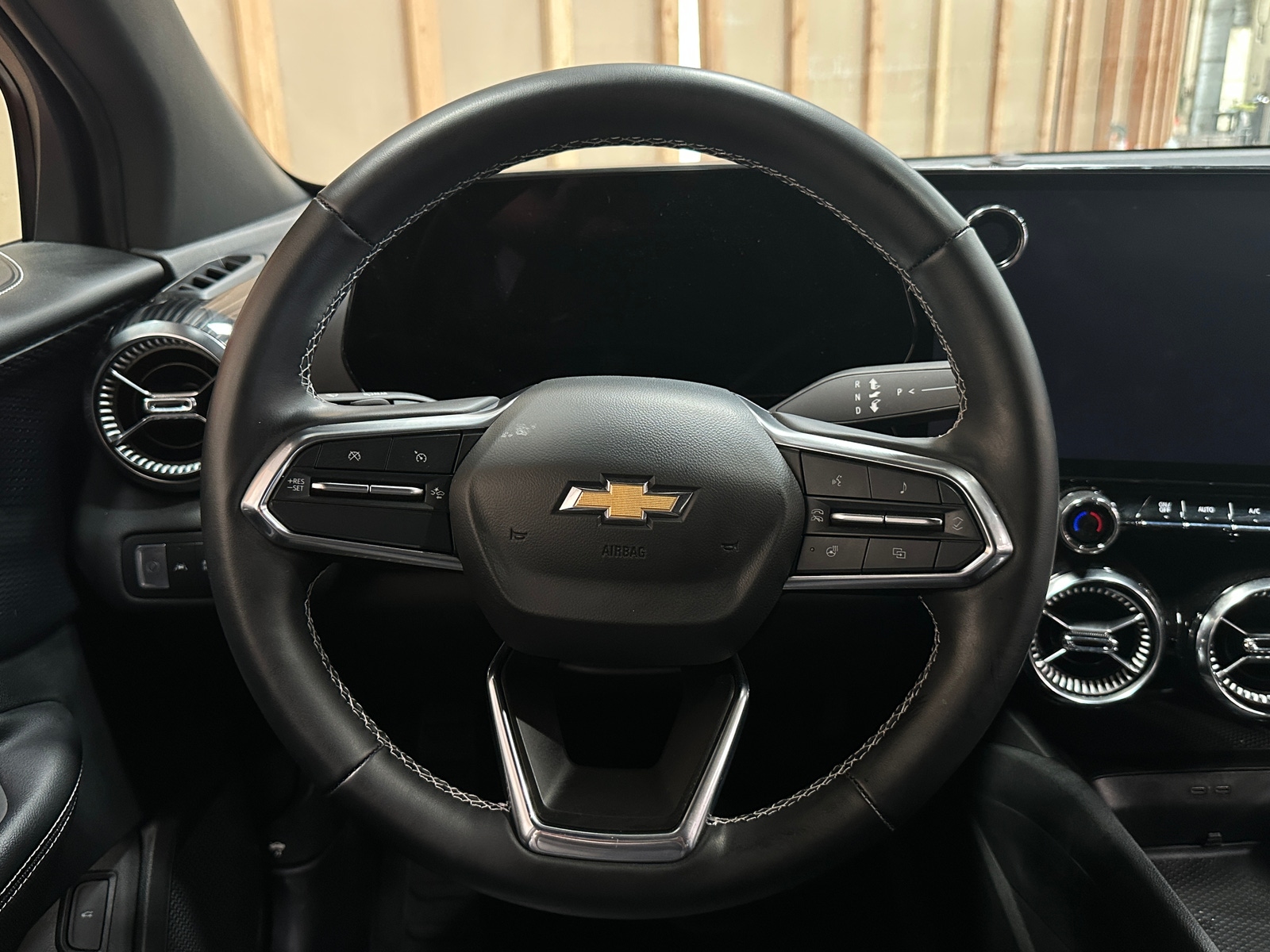 Thumbnail: 2024 Chevrolet Blazer EV - 4