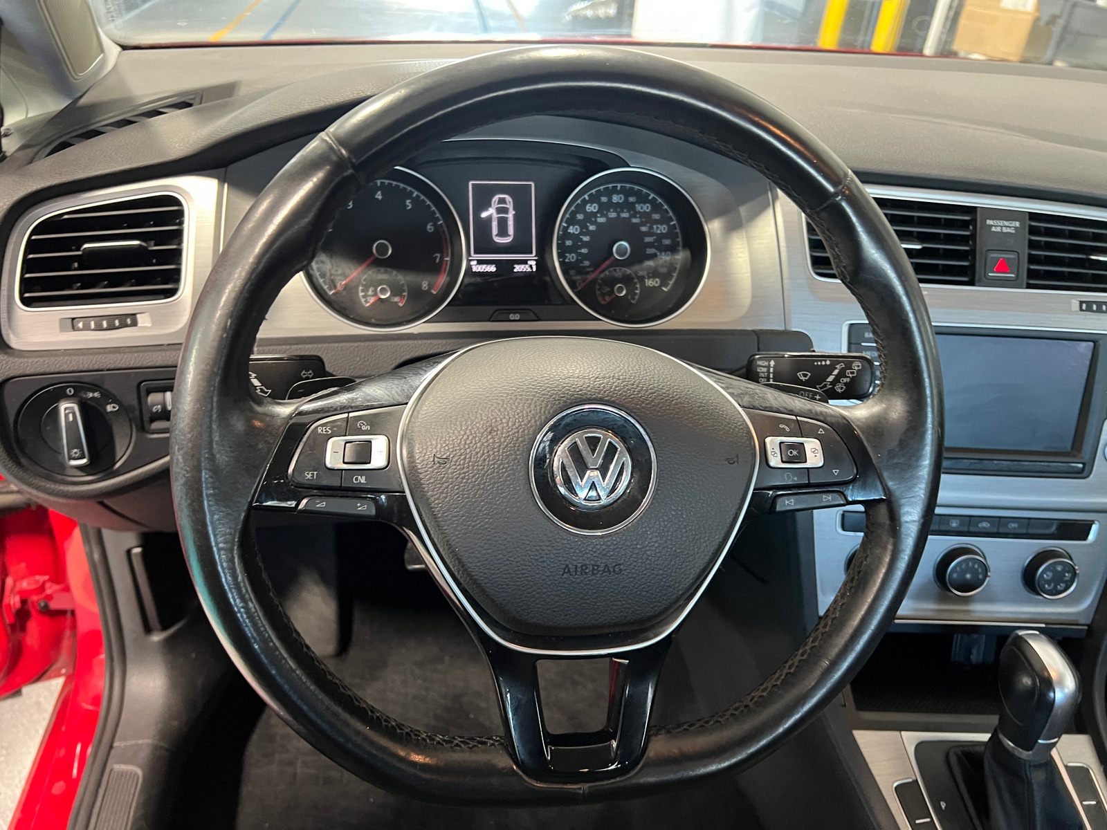 Thumbnail: 2016 Volkswagen Golf - 5