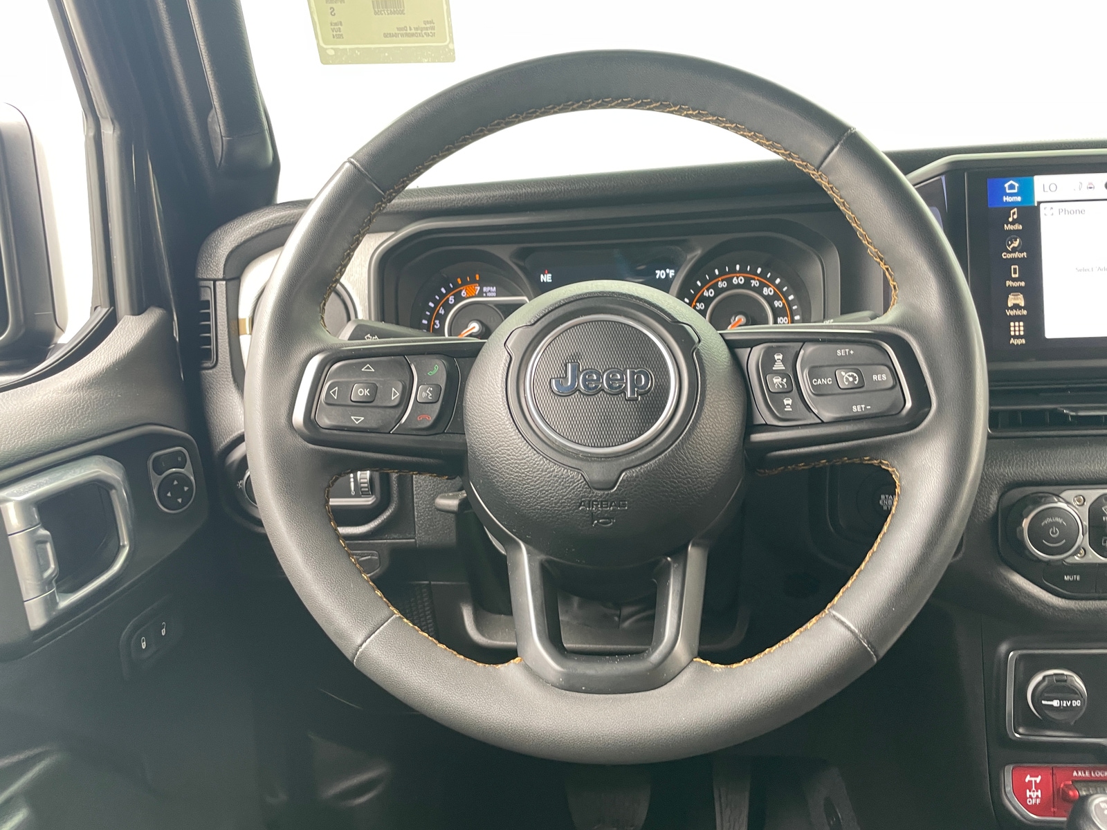 Thumbnail: 2024 Jeep Wrangler - 5