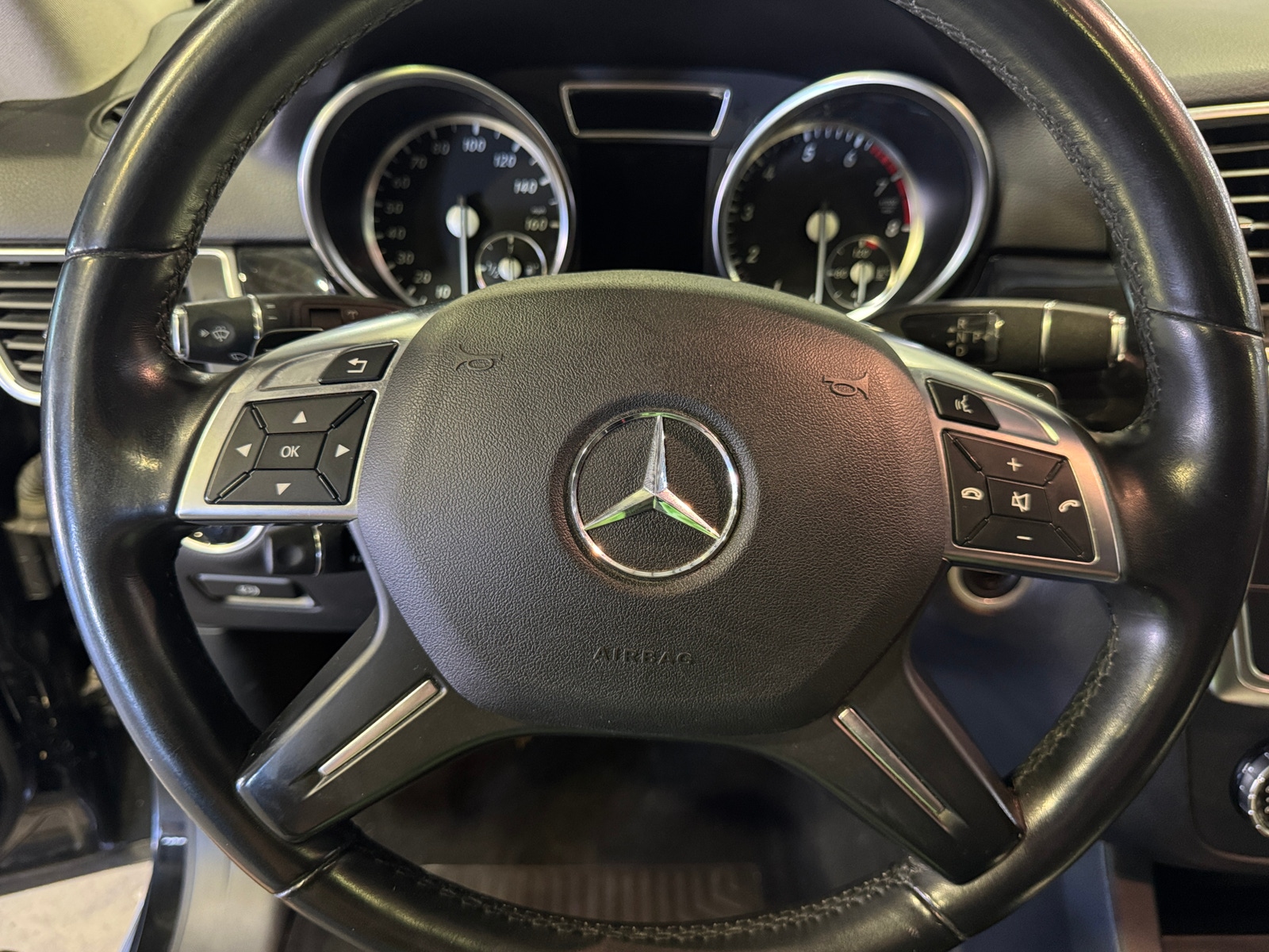 Thumbnail: 2015 Mercedes-Benz M-Class - 4