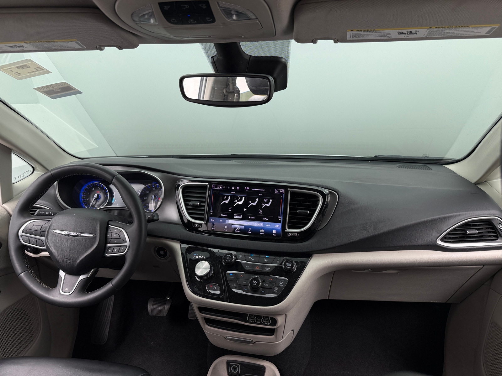 Thumbnail: 2023 Chrysler Pacifica - 2