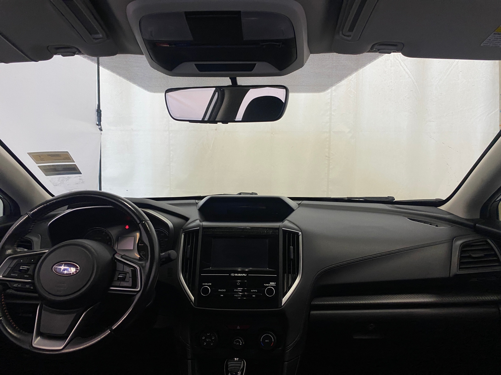 Thumbnail: 2018 Subaru Crosstrek - 3