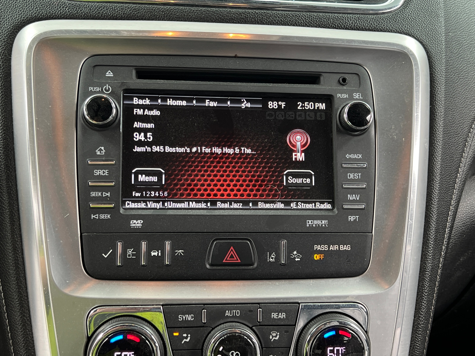 Thumbnail: 2015 GMC Acadia - 3