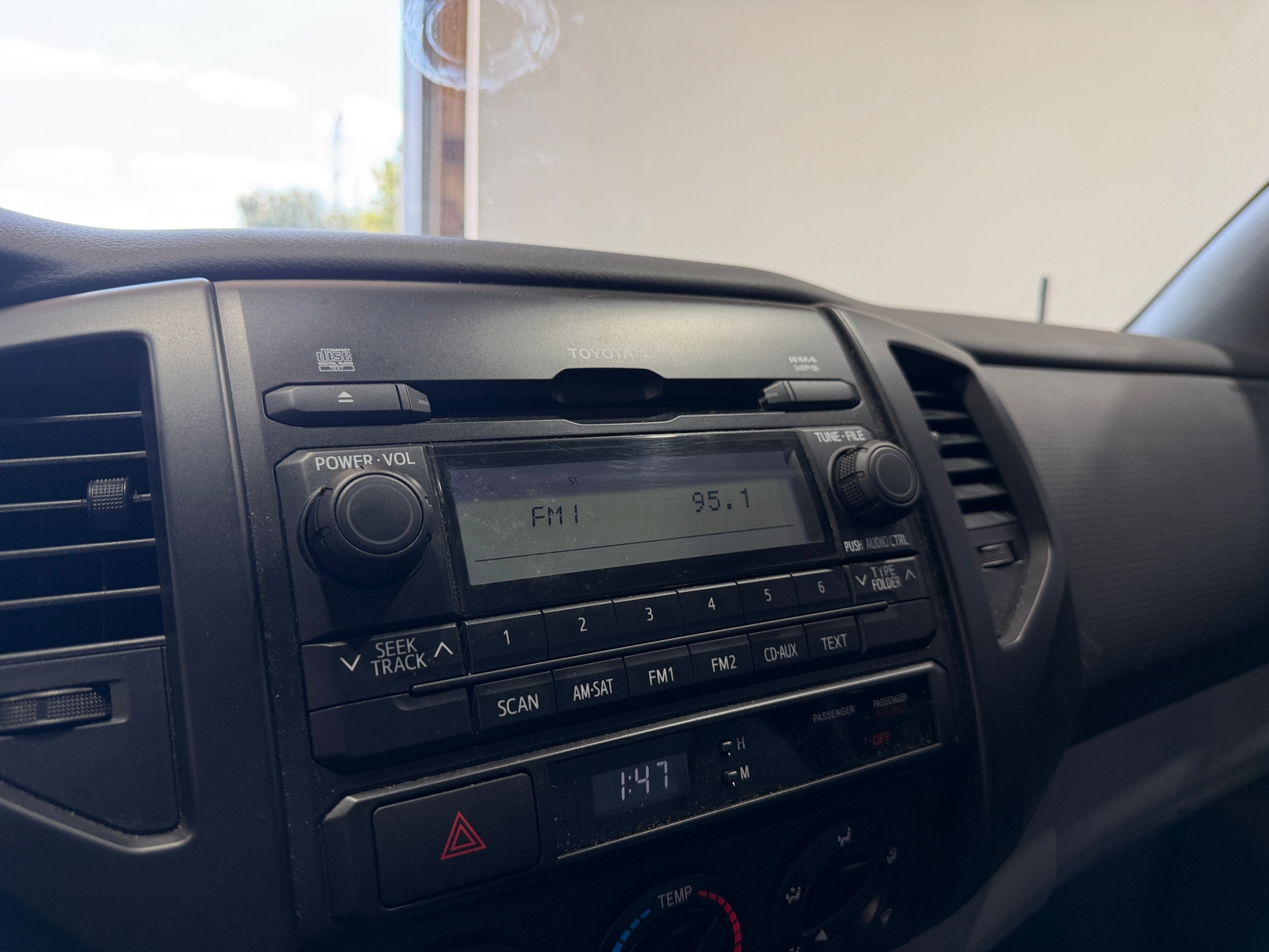 Thumbnail: 2012 Toyota Tacoma - 4